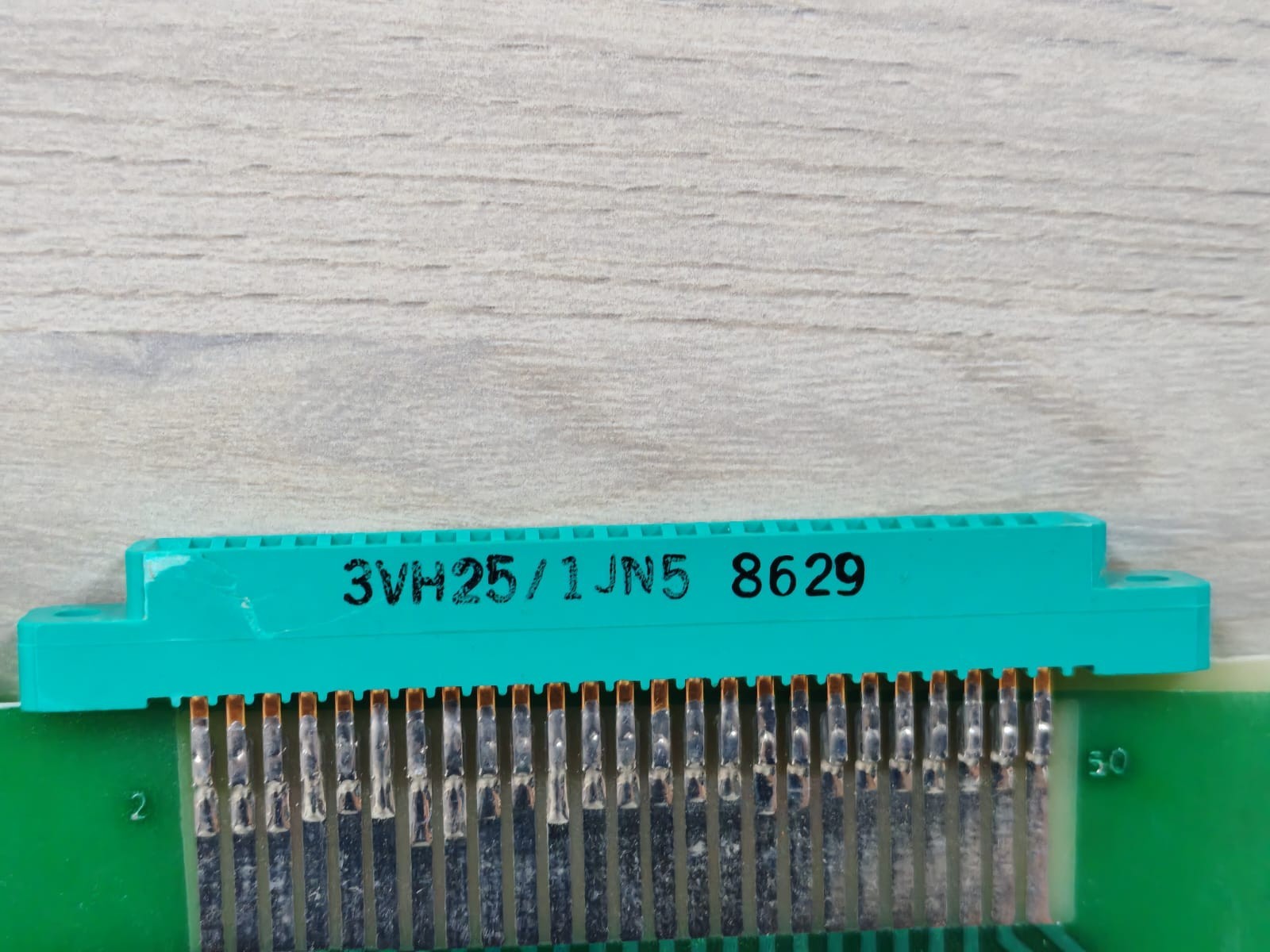 SCI 611098-00 / 612098-0001 SCI 611098-00 / 612098-0001 REV. E ASSY PCB 7