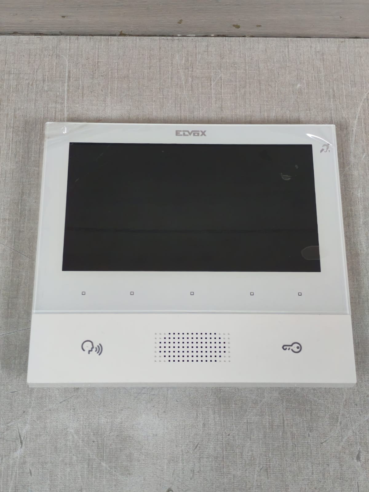VIMAR ELVOX K40505.01 VIMAR ELVOX K40505.01 VIDEO DOOR ENTRY KIT 3