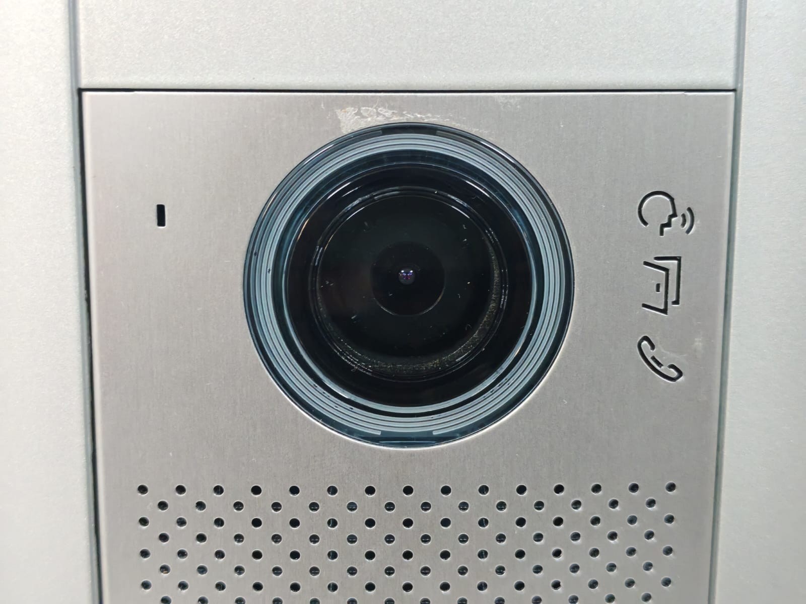 VIMAR ELVOX K40505.01 VIMAR ELVOX K40505.01 VIDEO DOOR ENTRY KIT 7