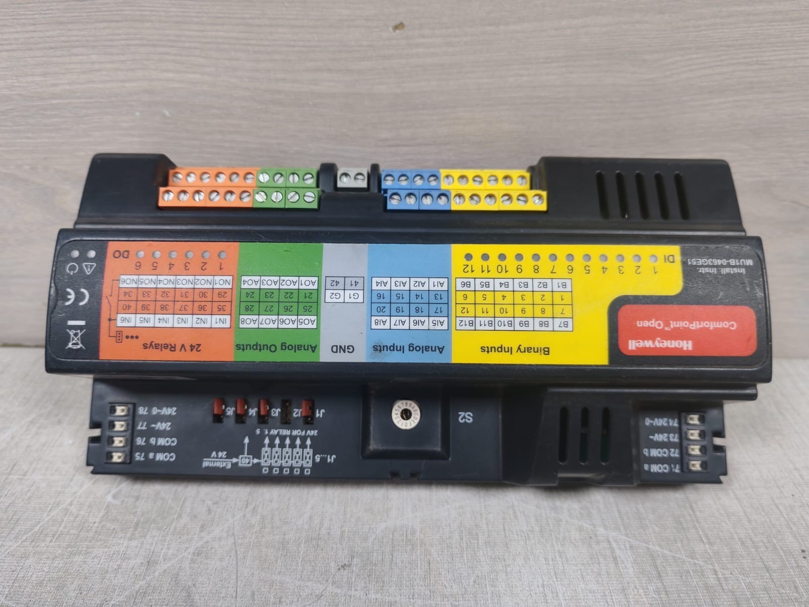 Honeywell CPO-IO830A / MU1B-0463GE51 Honeywell CPO-IO830A / MU1B-0463GE51 ComfortPoint Open 9