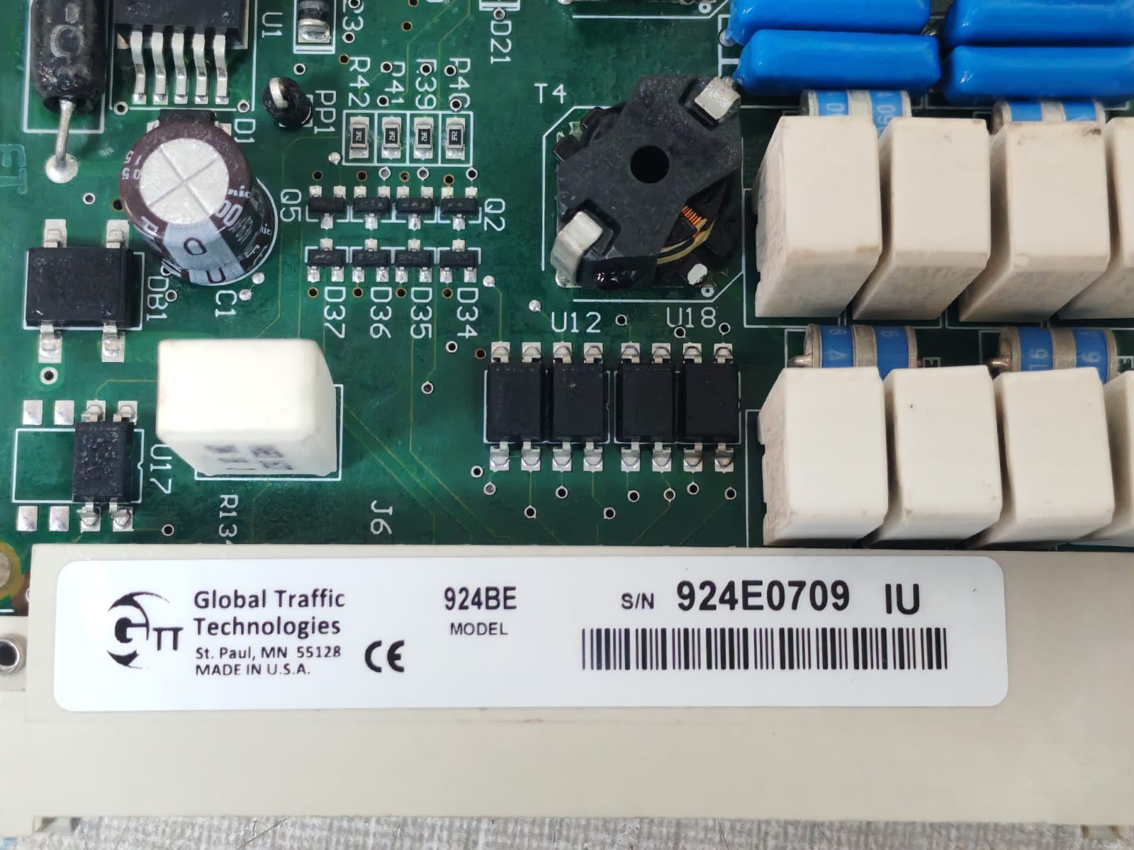 Global Traffic Technologies C924TE/924BE Global Traffic Technologies C924TE/924BE Vehicle Detector 78-8125-0042-5 Rev.E 4
