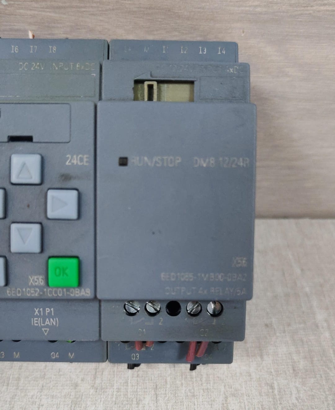Siemens SED1055-1MB00-0BA2 SIEMENS 6ED1052-1CC01-0B08 / SED1055-1MB00-0BA2 EXPANSION MODULE 6