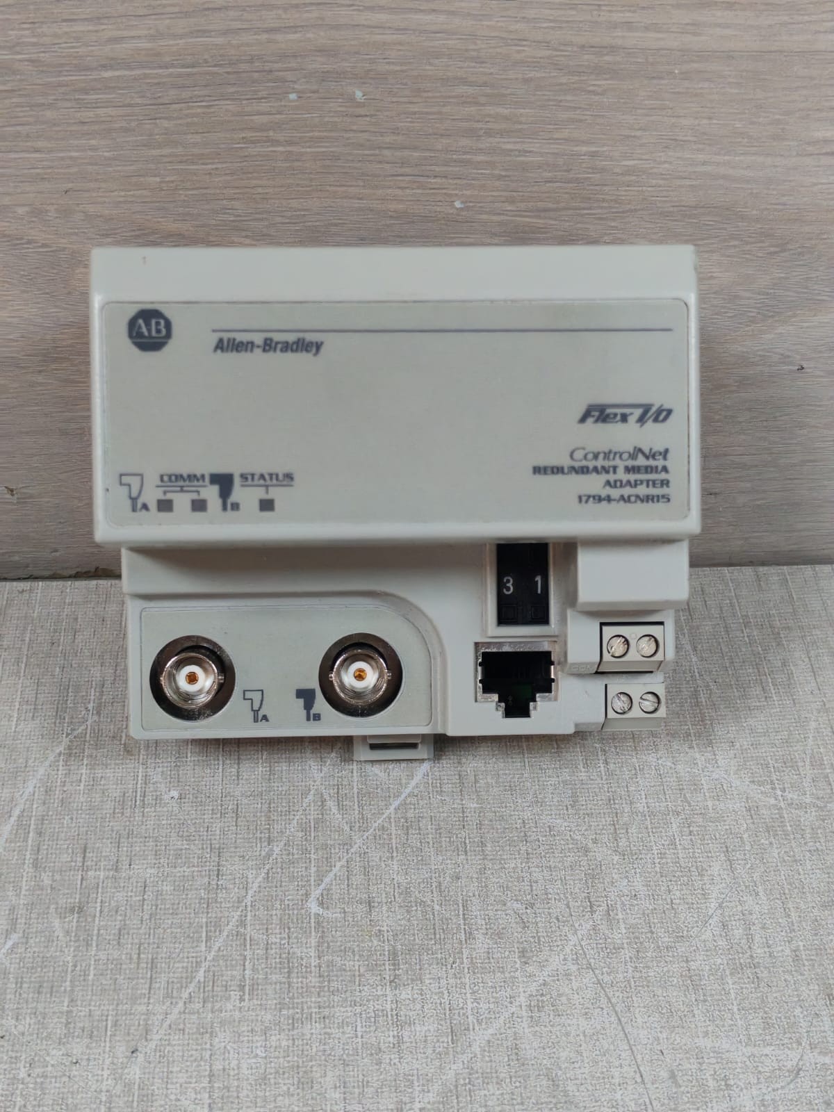 Allen-Bradley 96463071 SER.C F/W REV 4.3 ALLEN BRADLEY 1794-ACNR15 96463071 CONTROLNET REDUNDANT ADAPTER- W/O ORIG.BOX 2