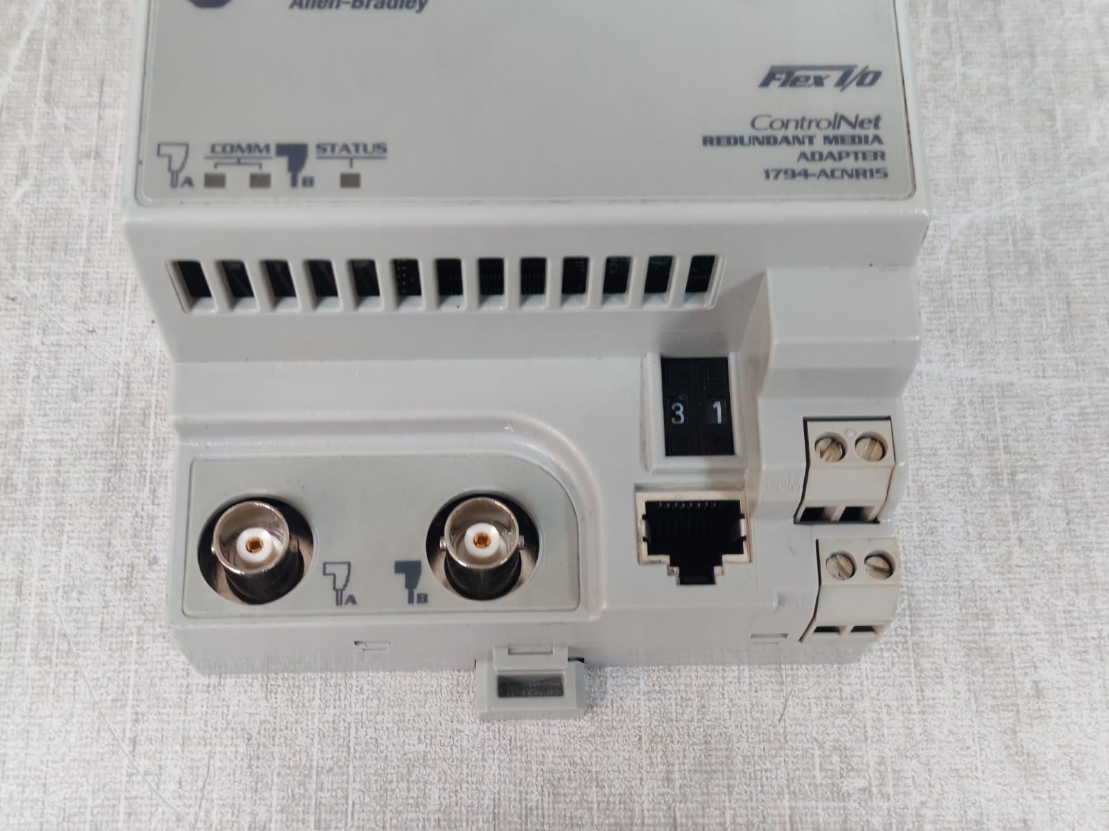 Allen-Bradley 96463071 SER.C F/W REV 4.3 ALLEN BRADLEY 1794-ACNR15 96463071 CONTROLNET REDUNDANT ADAPTER- W/O ORIG.BOX 7