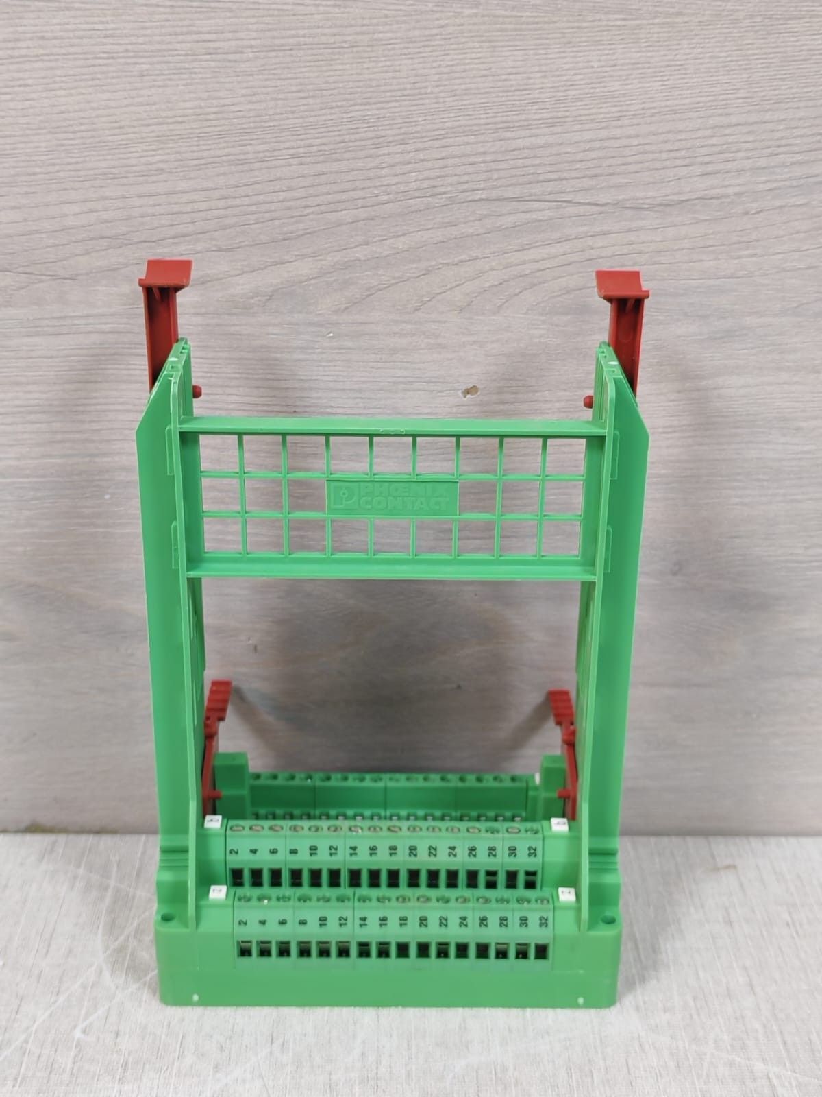 Phoenix Contact 2264093 SKBI 64/F48 Plug-In Card Holder