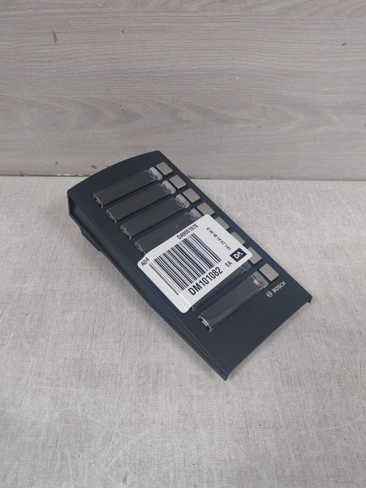 Bosch LBB/4432/00 BOSCH LBB/4432/00 CALL STATION KEYPAD - WITH FILTHY BOX 5