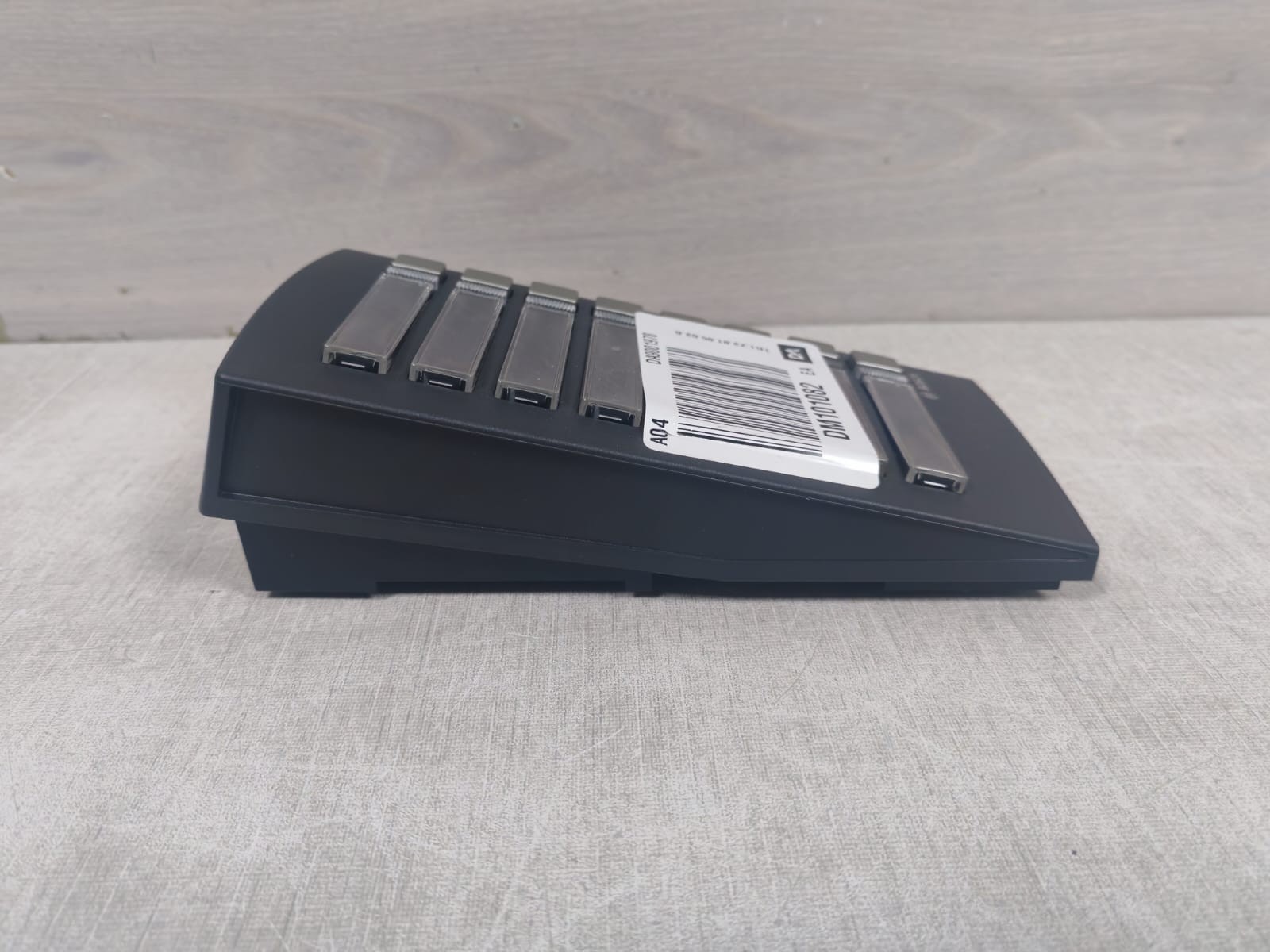 Bosch LBB/4432/00 BOSCH LBB/4432/00 CALL STATION KEYPAD - WITH FILTHY BOX 10