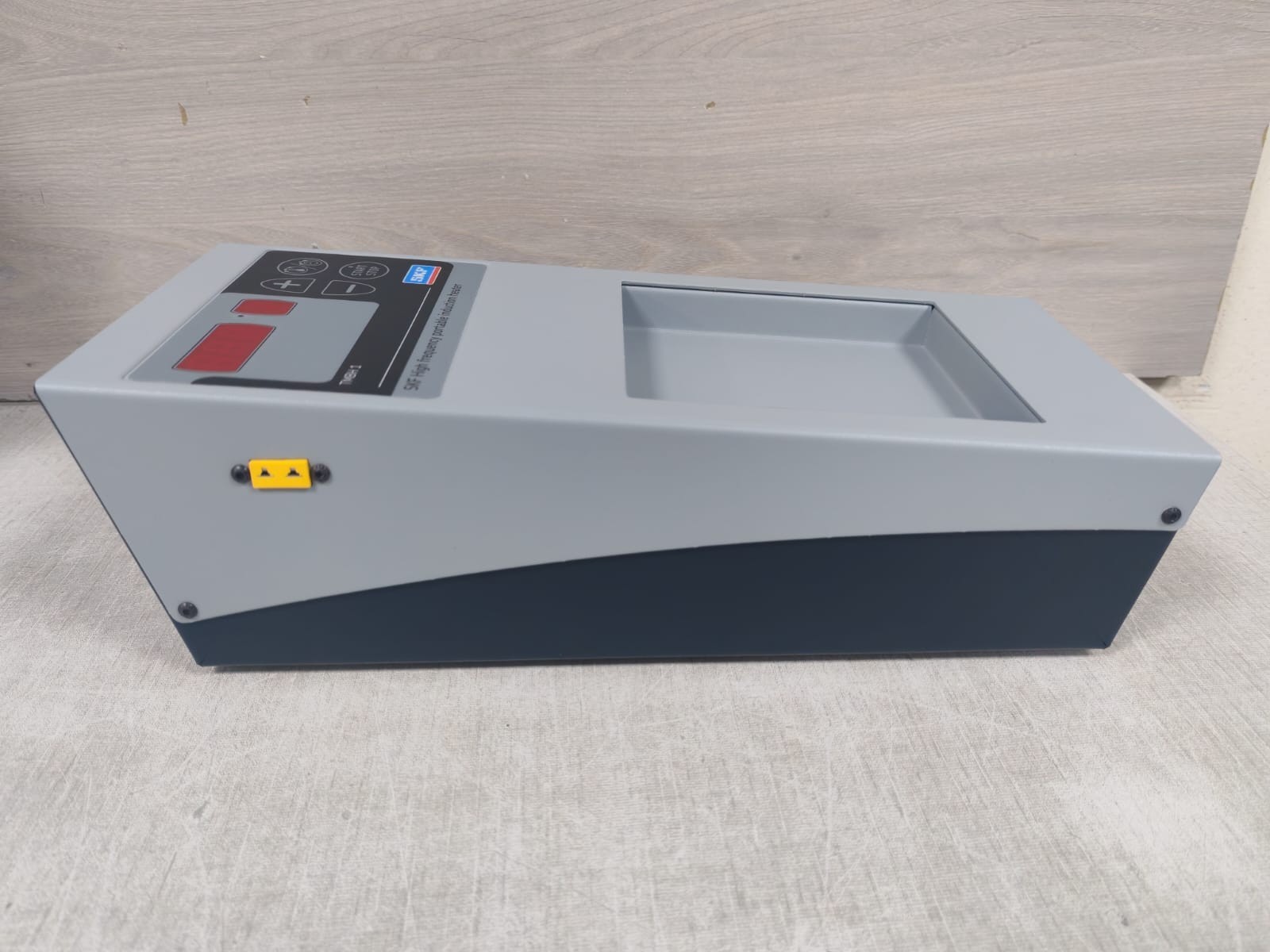 SKF TMBH1 SKF TMBH1 HIGH FREQUENCY PORTABLE INDUCTION HEATER 100-240V 10