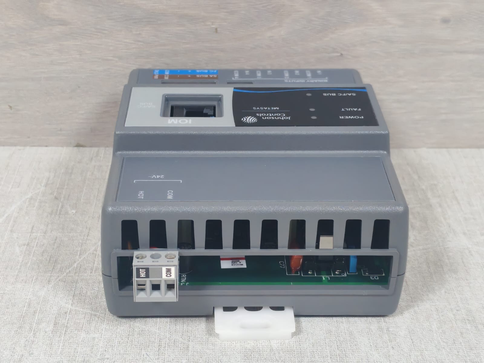 Johnson Controls MS-IOM1710-0U Johnson Controls MS-IOM1710-0U Input Module With 4 Binary Inputs 7