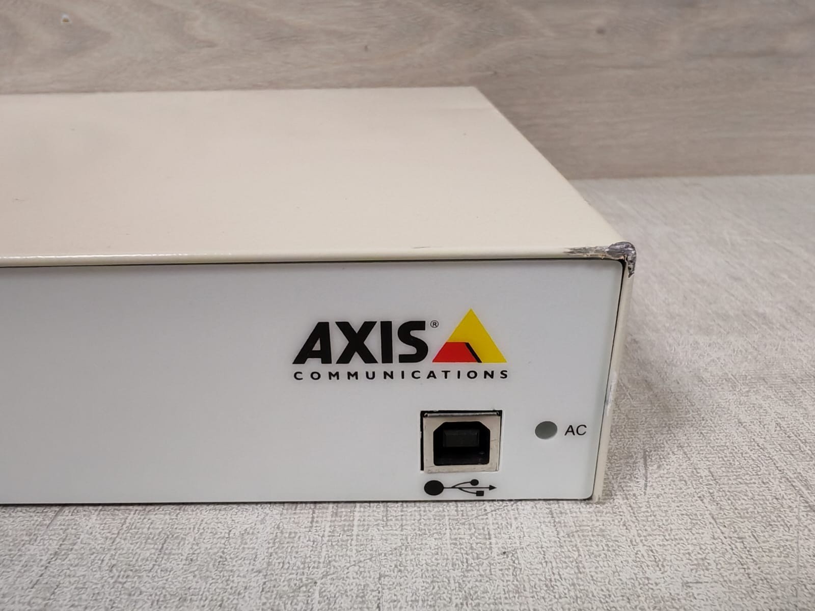 Axis POE370U-480-8A-R Axis Communication POE370U-480-8A-R Midspan 8 Port Ethernet Switch 2