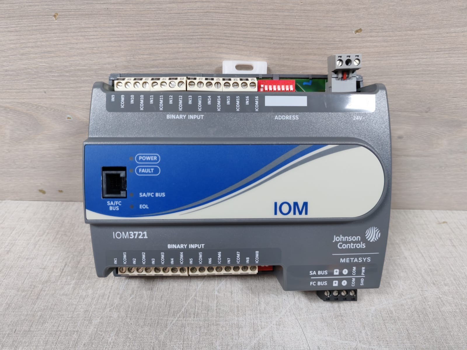 Johnson Controls MS-IOM3721-0 Johnson Controls MS-IOM3721-0 Input Output Module 16 DI 2