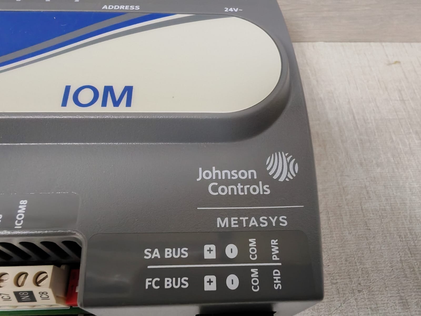 Johnson Controls MS-IOM3721-0 Johnson Controls MS-IOM3721-0 Input Output Module 16 DI 4