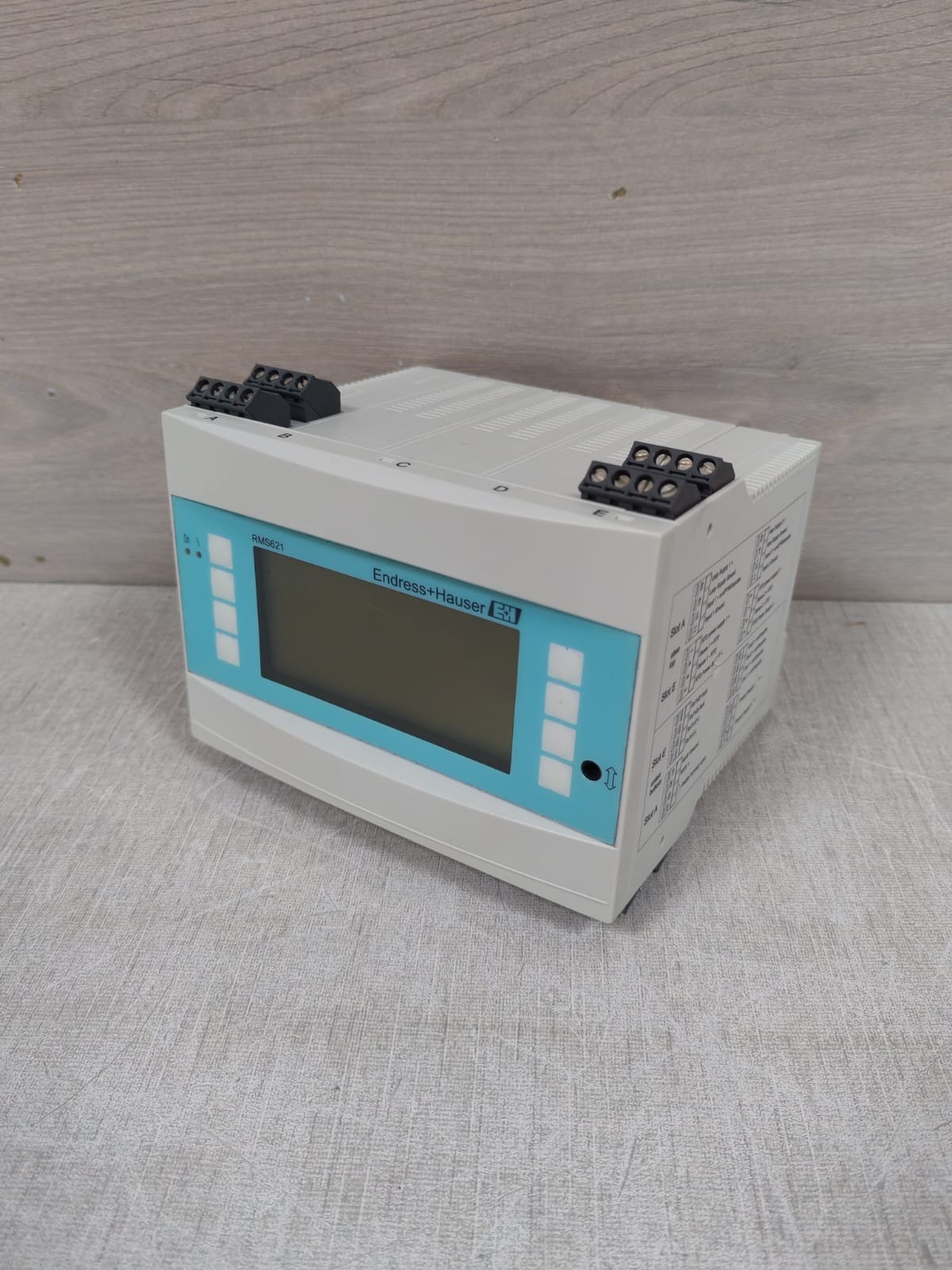 Endress+Hauser RMS621-21AAA12A1 ENDRESS+HAUSER RMS621 / RMS621-21AAA12A1 MANAGEMENT DEVICE 90-250VAC 4