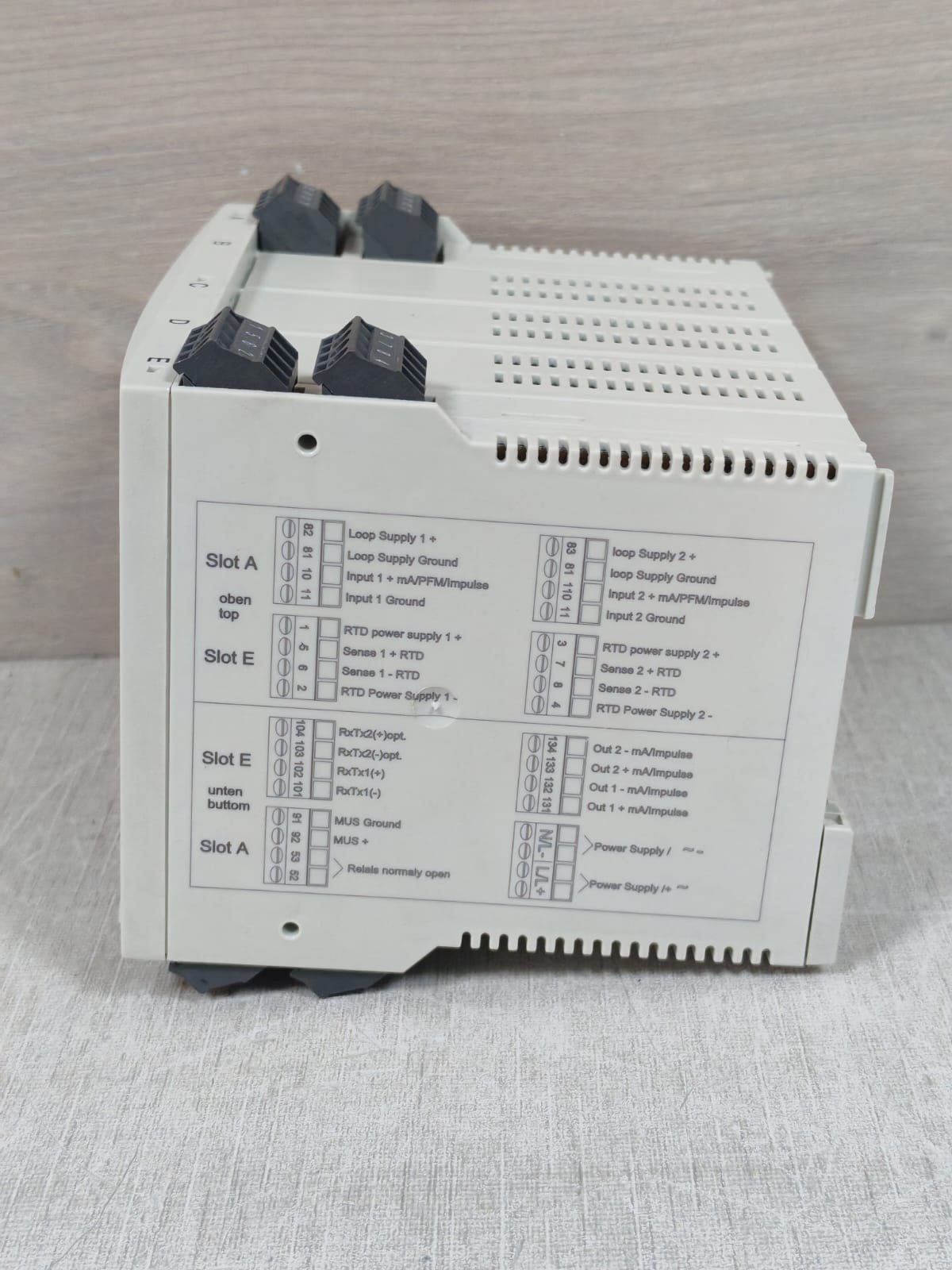 Endress+Hauser RMS621-21AAA12A1 ENDRESS+HAUSER RMS621 / RMS621-21AAA12A1 MANAGEMENT DEVICE 90-250VAC 7