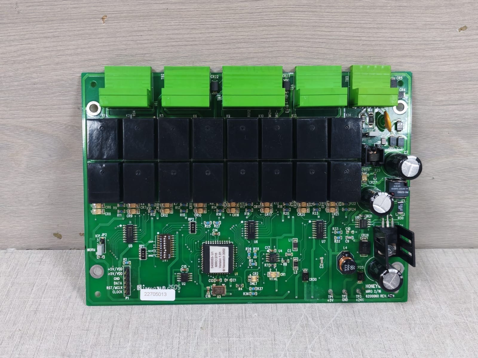 Honeywell MIRO 2/16 HH Honeywell/Nexwatch Nexsentry MIRO 2/16 HH 6200060 Rev.B 2