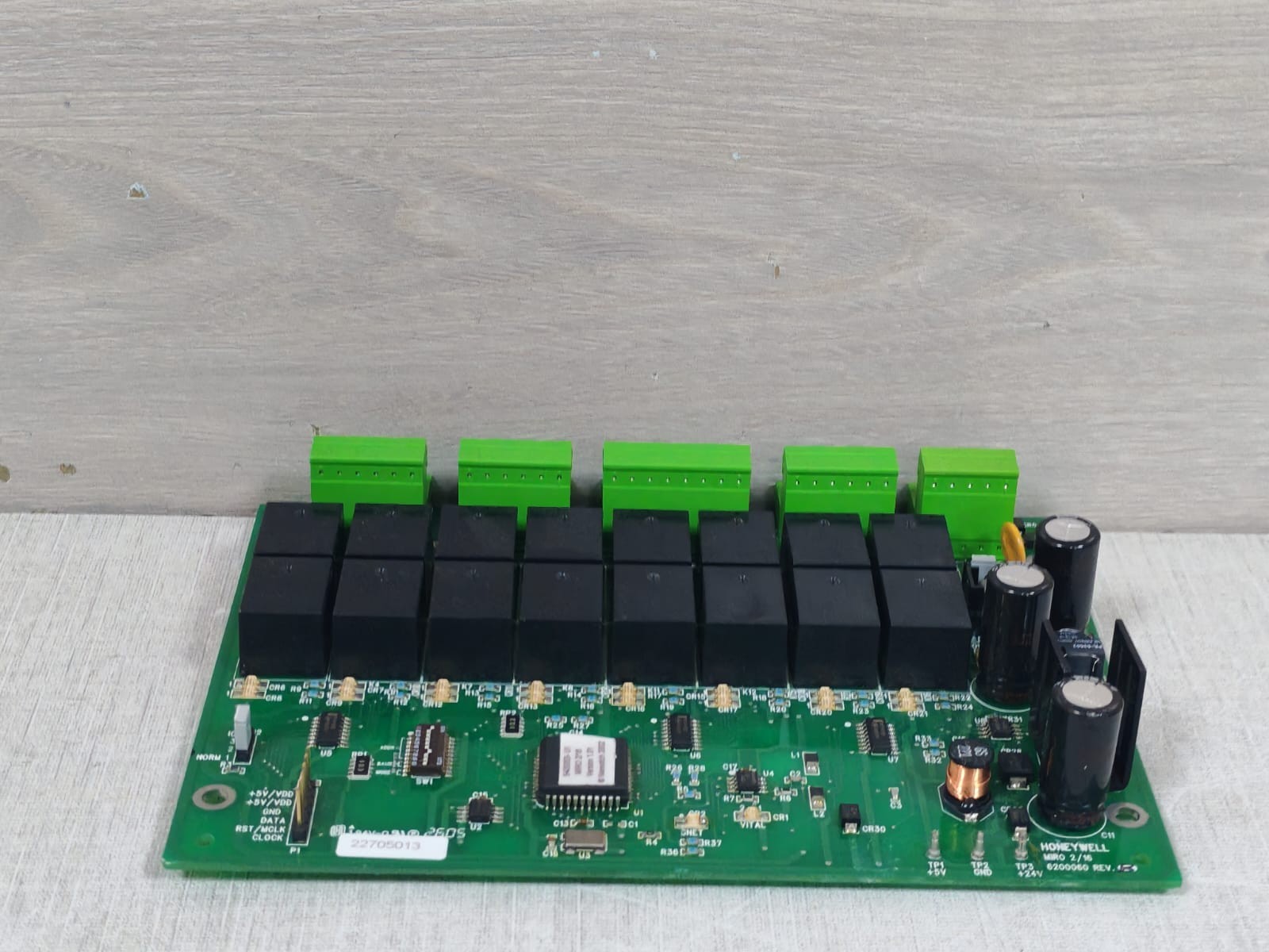 Honeywell MIRO 2/16 HH Honeywell/Nexwatch Nexsentry MIRO 2/16 HH 6200060 Rev.B 4