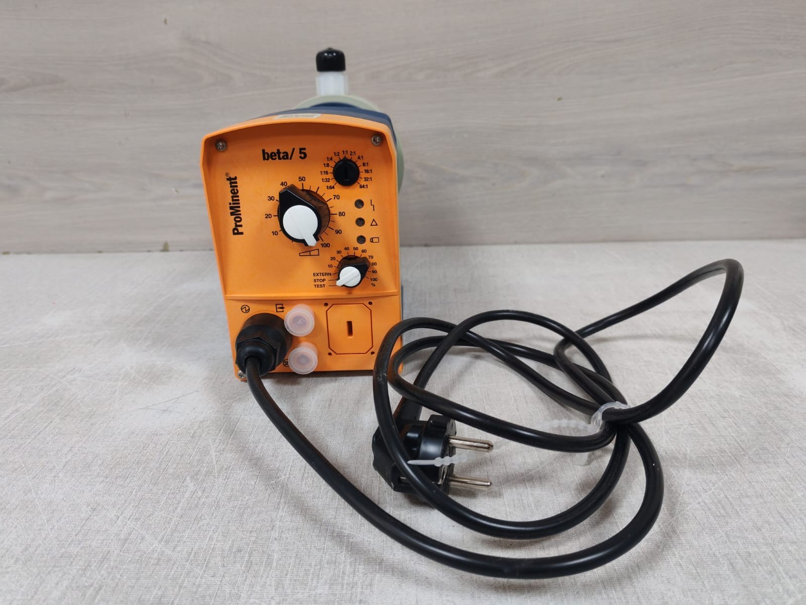 PROMINENT BT5B0232PPT0000UA010000 ProMinent Beta/5 Metering Pump BT5B Type: BT5B0232PPT0000UA010000 3