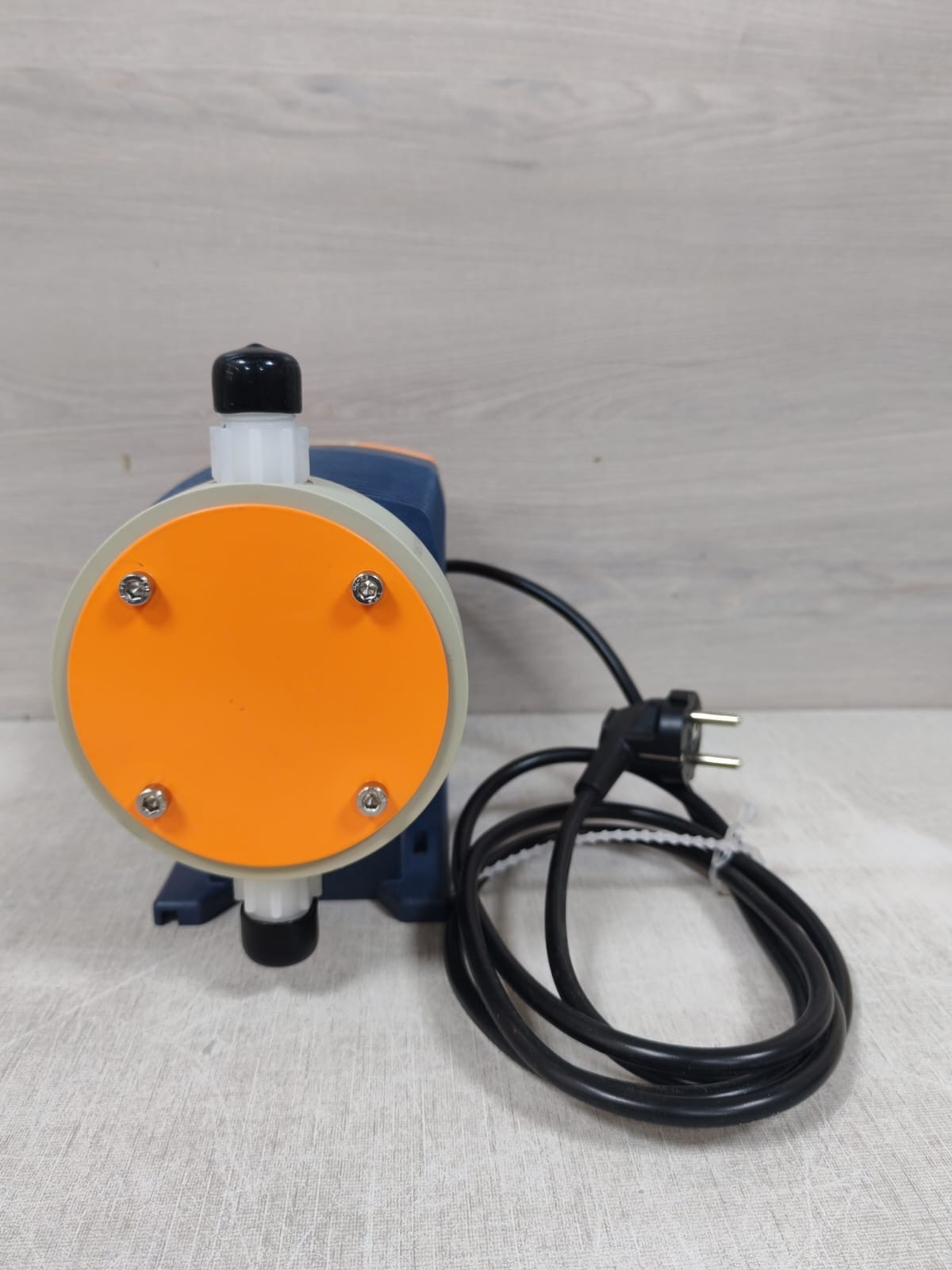PROMINENT BT5B0232PPT0000UA010000 ProMinent Beta/5 Metering Pump BT5B Type: BT5B0232PPT0000UA010000 9