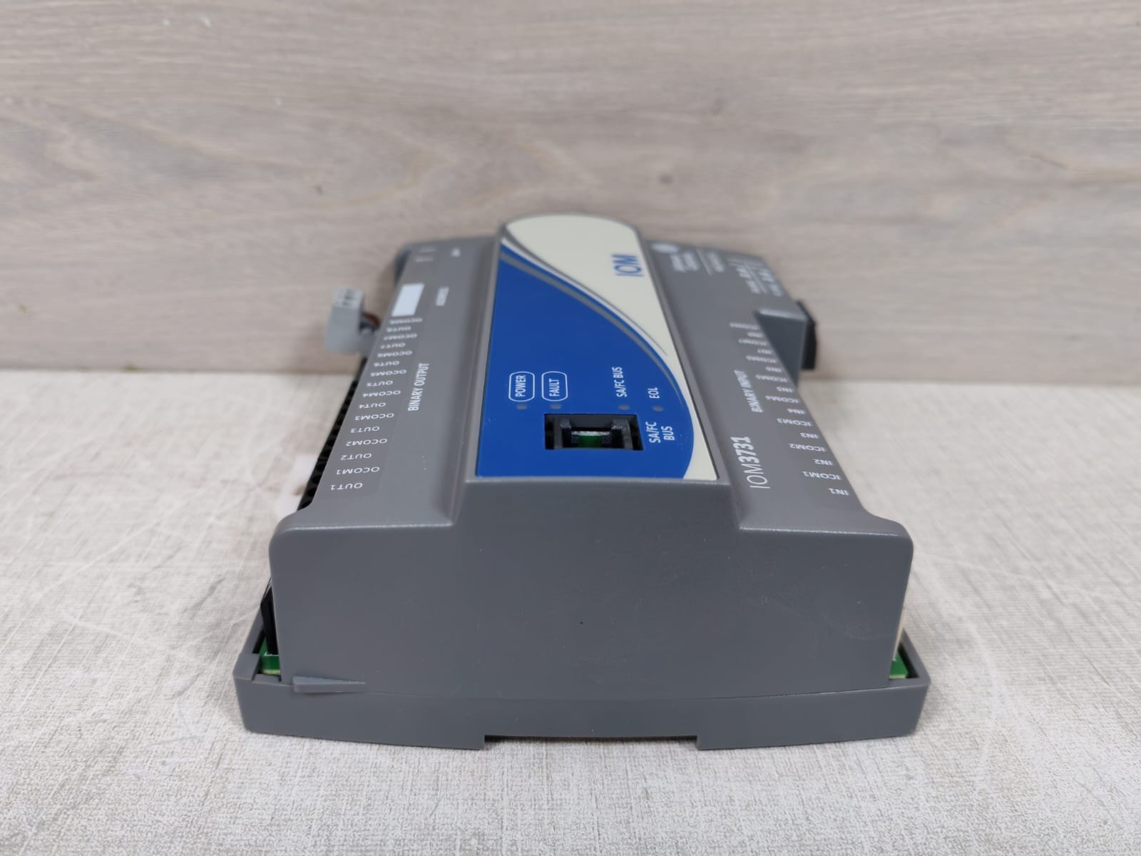Johnson Controls IOM3731-0 Johnson Controls MS-IOM3731-0 Input/output Expansion Module 8