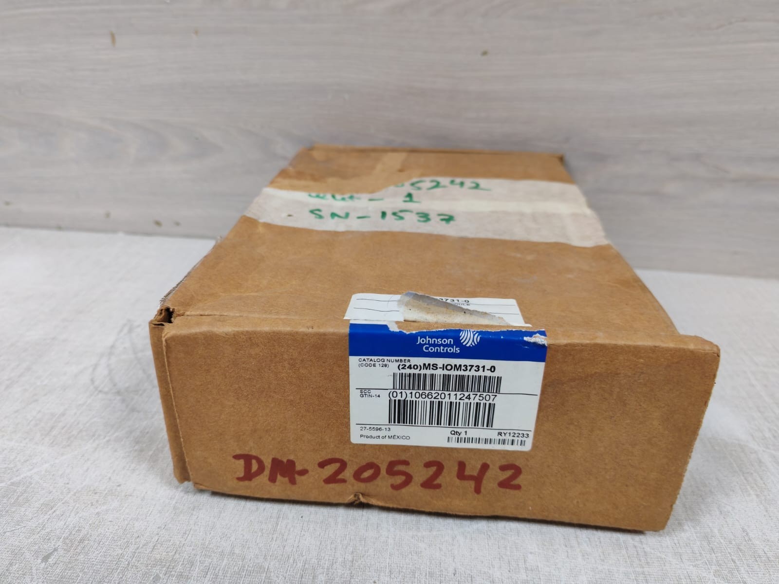 Johnson Controls IOM3731-0 Johnson Controls MS-IOM3731-0 Input/output Expansion Module 9