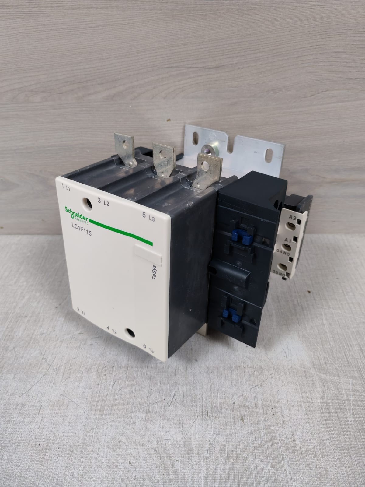Schneider Electric LC1F115 SCHNEIDER ELECTRIC LC1F115 POWER CONTACTOR 4