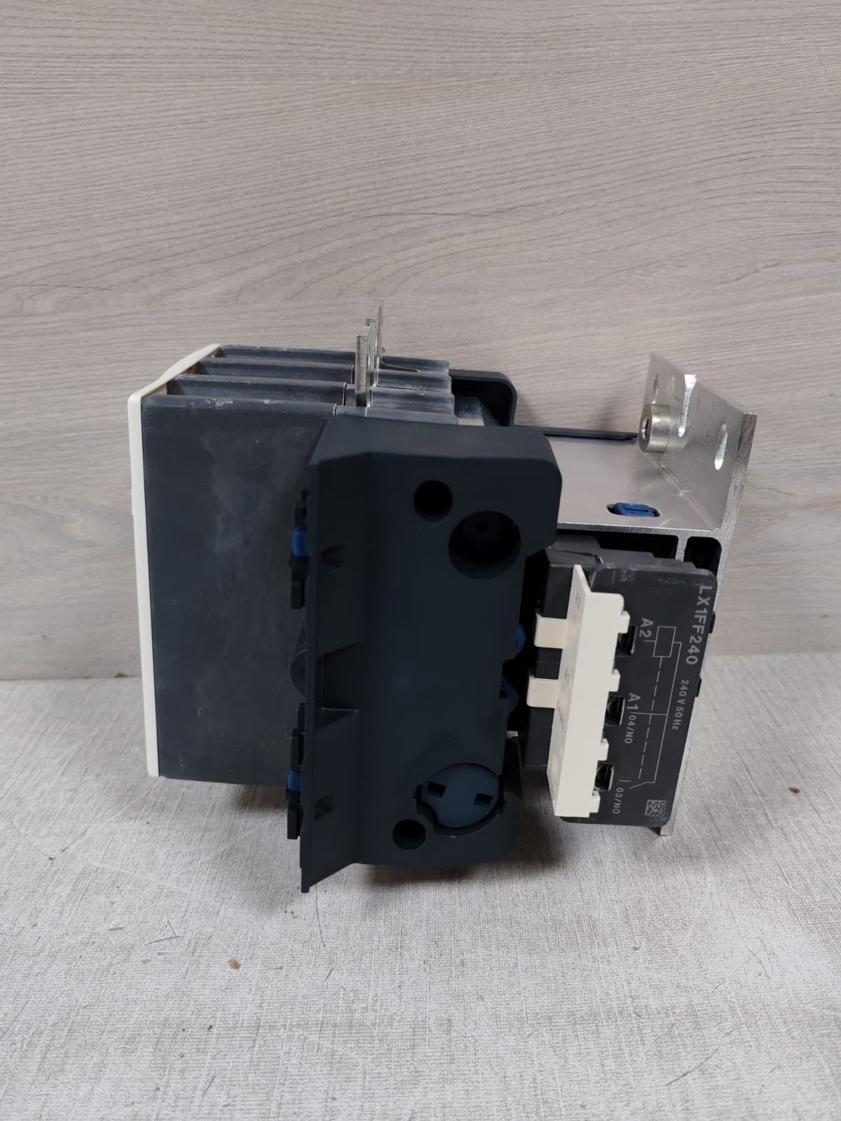 Schneider Electric LC1F115 SCHNEIDER ELECTRIC LC1F115 POWER CONTACTOR 10
