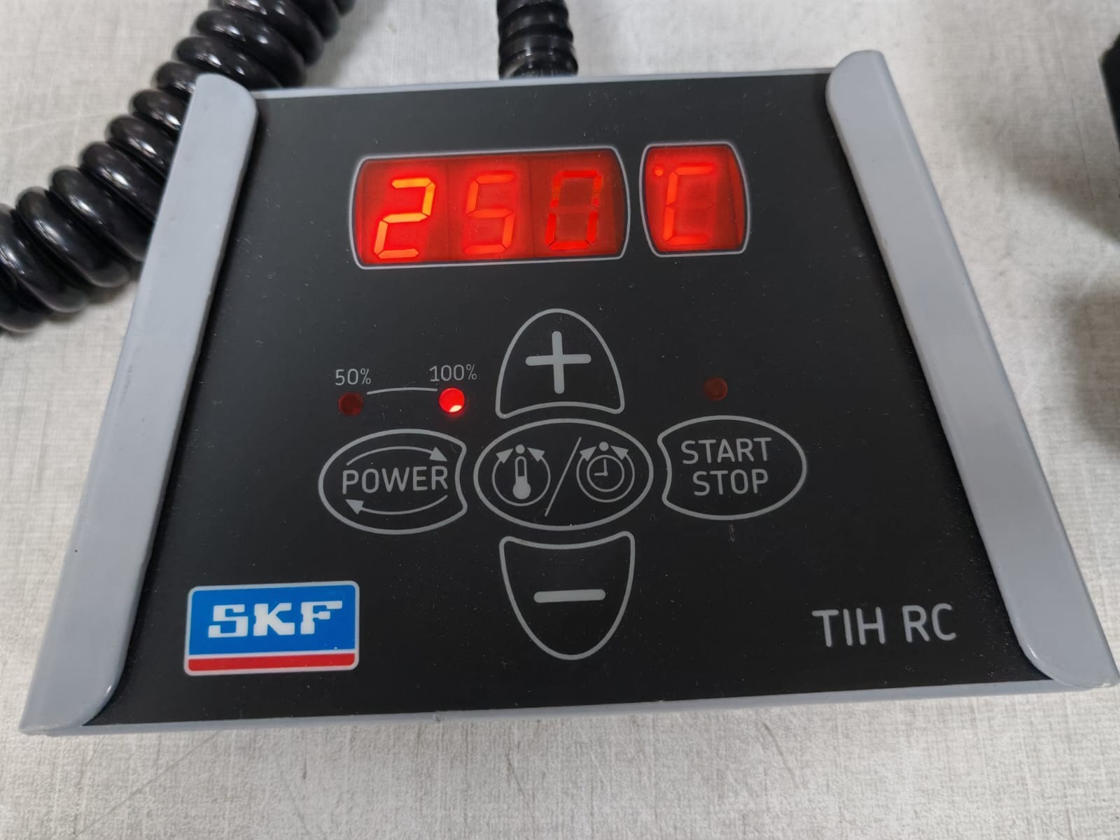 SKF TIH 030M SKF TIH 030m/230V Induction Heater 50/60Hz 5