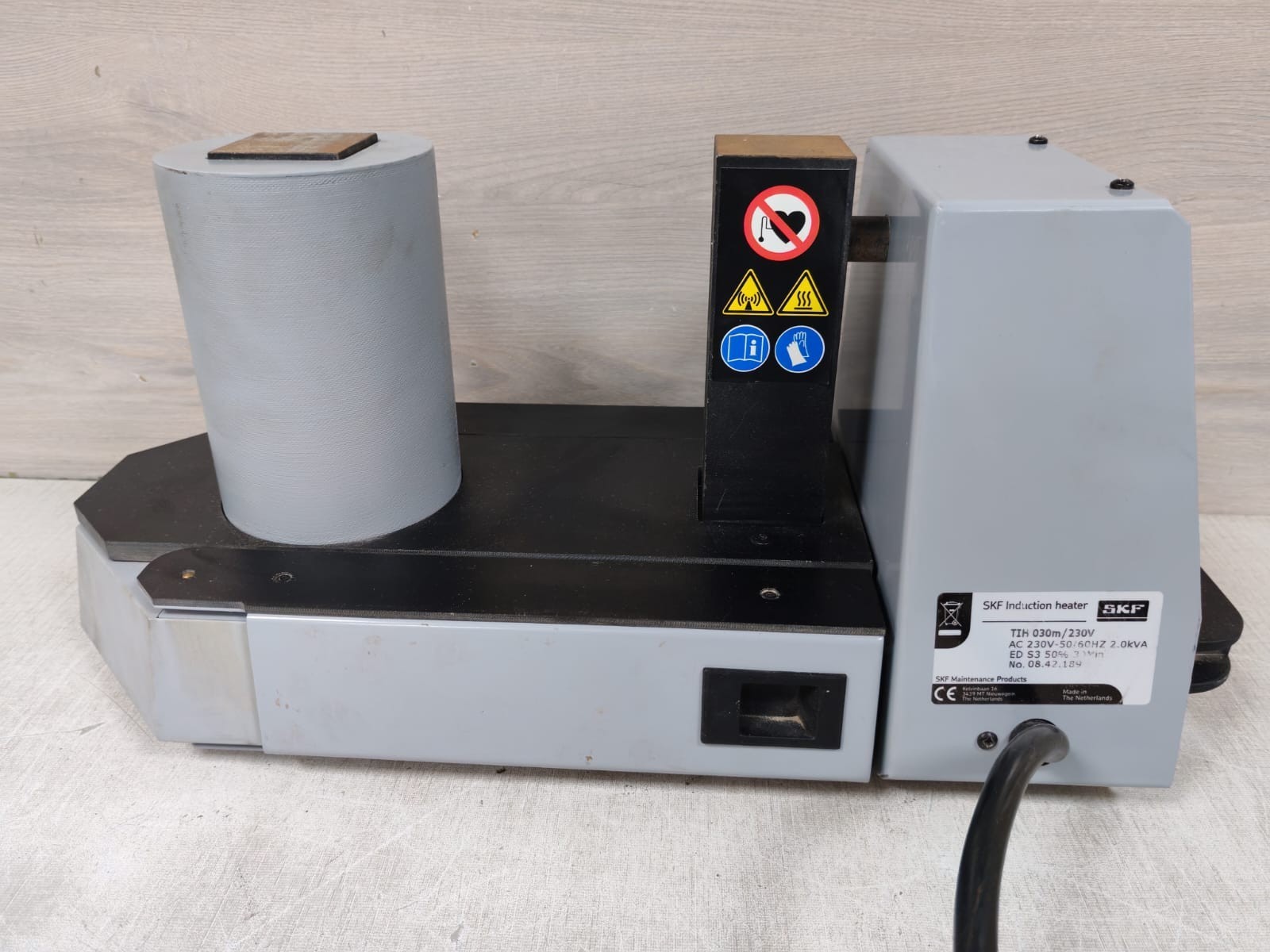 SKF TIH 030M SKF TIH 030m/230V Induction Heater 50/60Hz 9