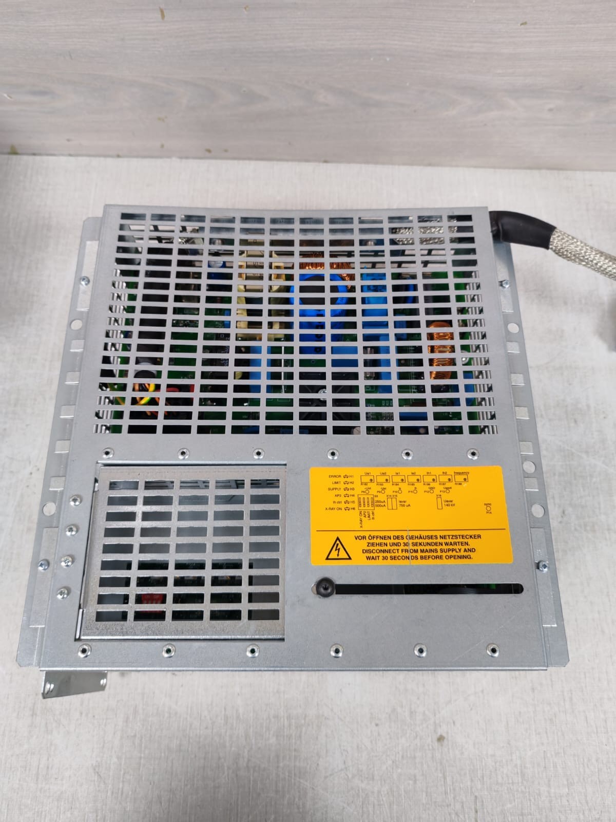 SMITHS HEIMANN HI-REG XRC-2.1 SMITHS HEIMANN HI-REG XRC-2.1 120-240V POWER SUPPLY 2