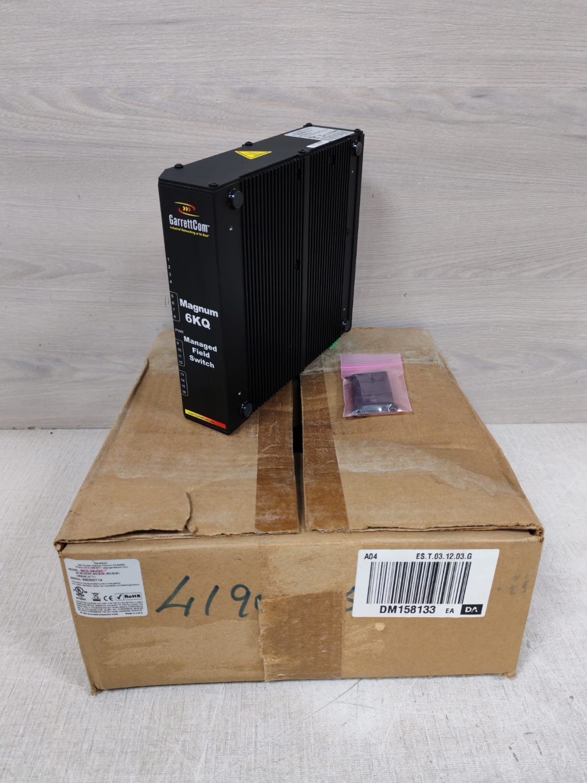 Garrettcom Magnum 6KQ-24VDC Managed Field Switch