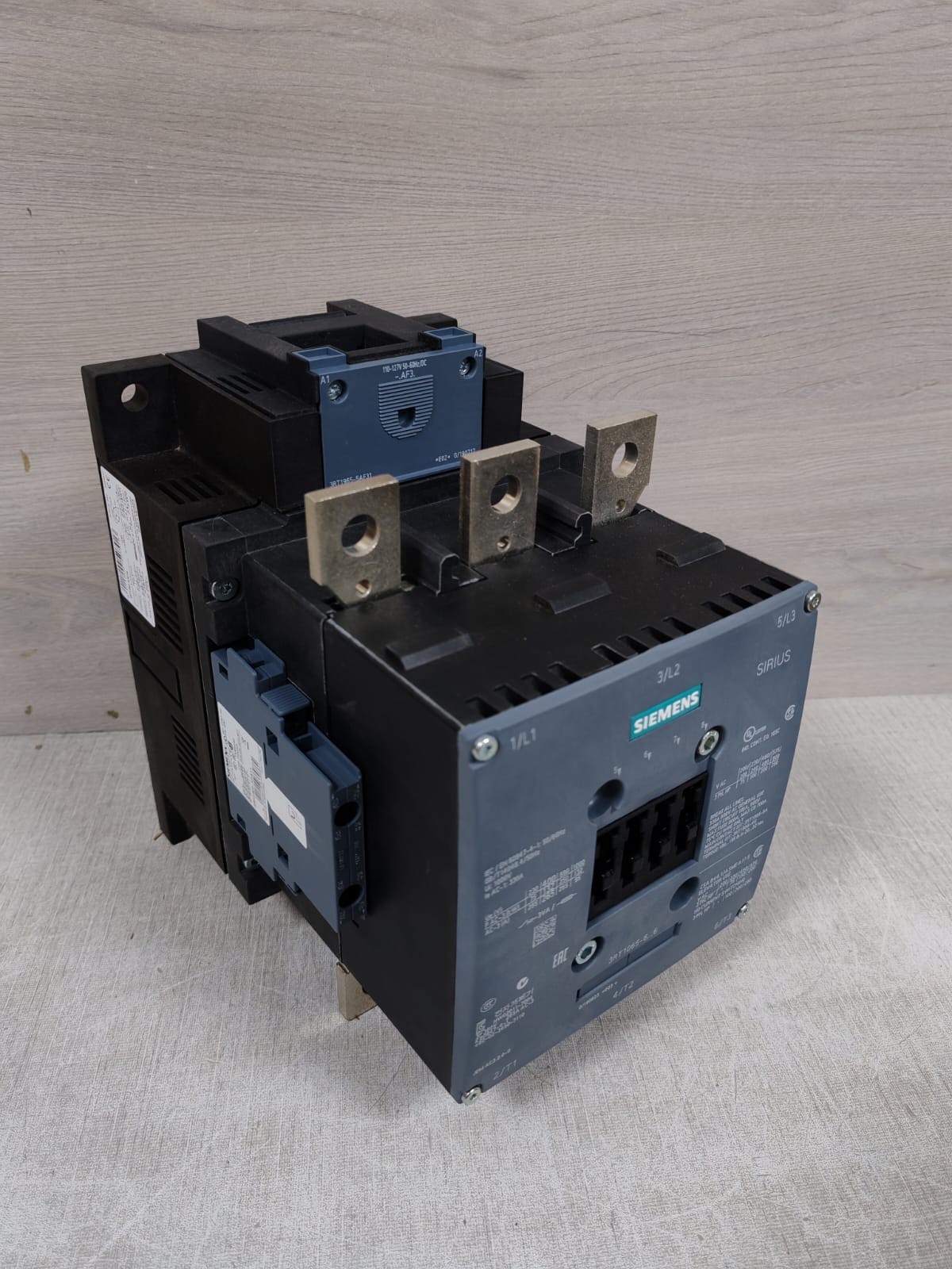 Siemens 3RT1065-6AF36 SIEMENS SIRIUS 3RT1065-6AF36 POWER CONTACTOR 7
