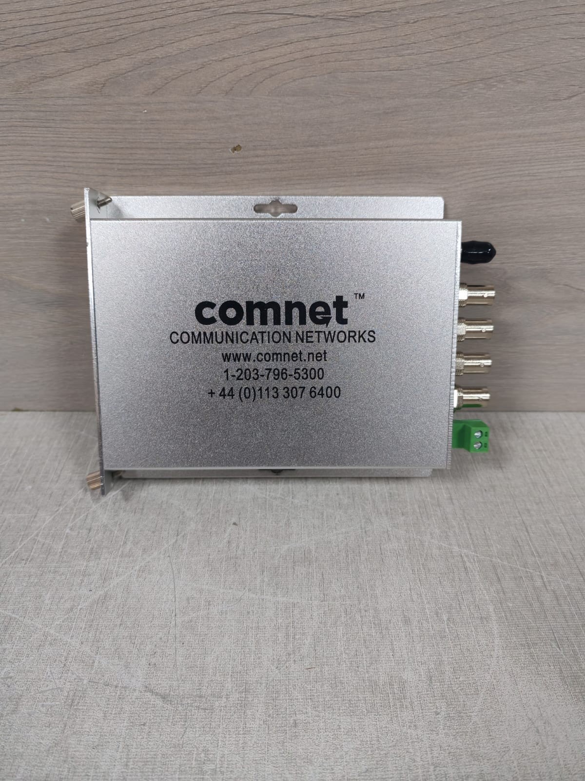 Comnet FVR41/FVR41S1 COMNET COMMUNICATION NETWORKS FVR41/FVR41S1 4 CHANNEL VIDEO RECIEVER 4