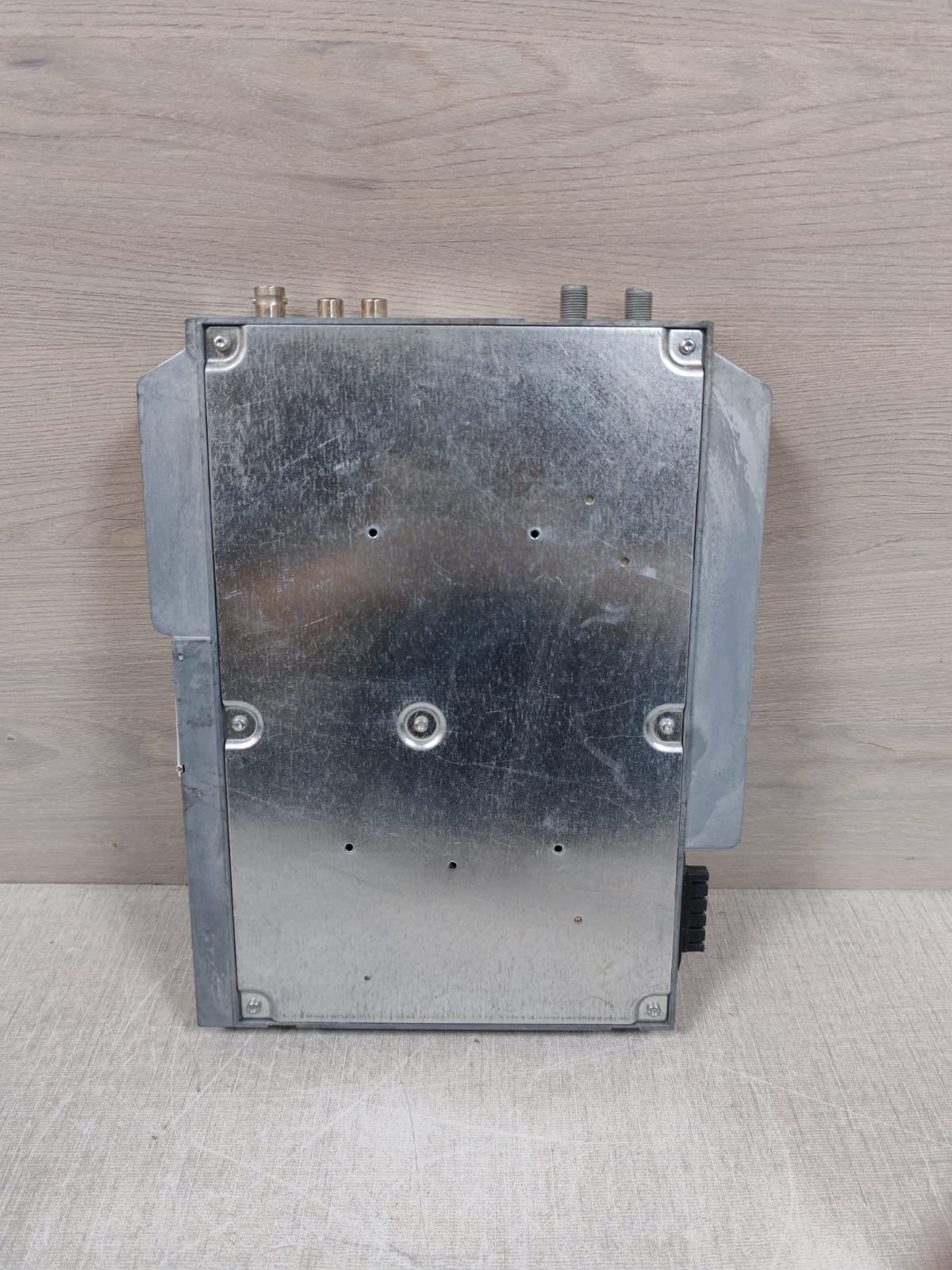 WISI OV35 / OV35A WISI OV35 / OV35A TOPLINE HEADEND MODULATOR 10