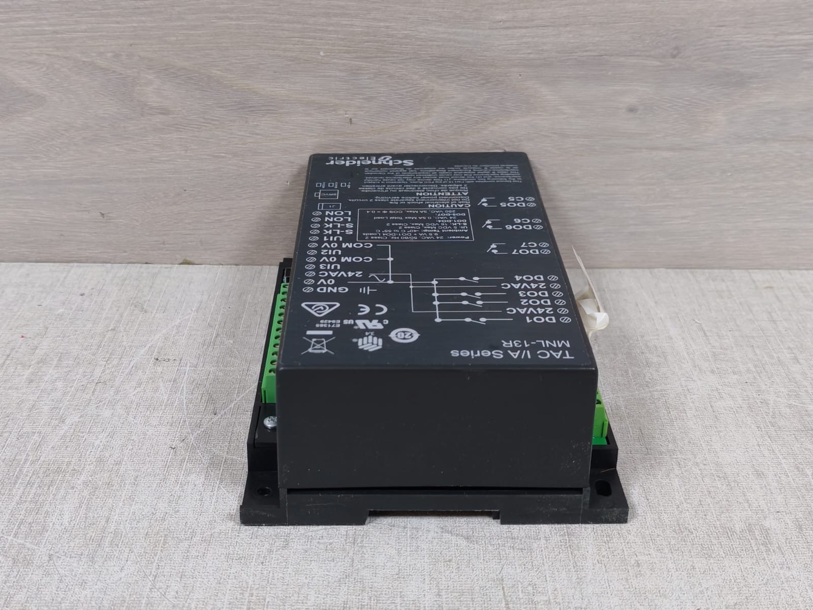 Schneider Electric MNL-13RF3 Schneider Electric MNL-13RF3 TAC I/A Series Fan Coil Controller 9