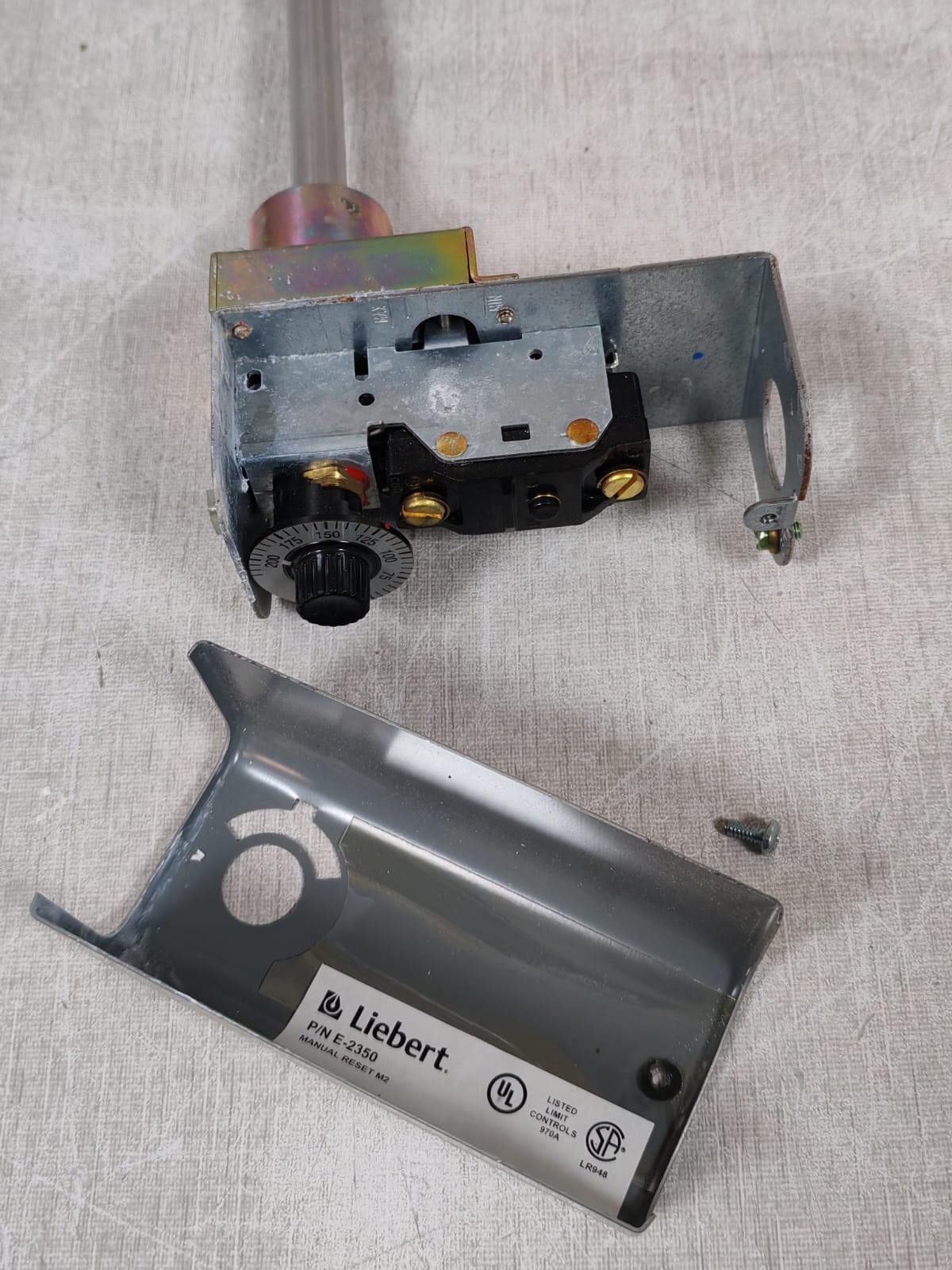Johnson Controls A25AN10 Johnson Controls A25AN-10 Warm Air Limit Control with Manual Reset 7