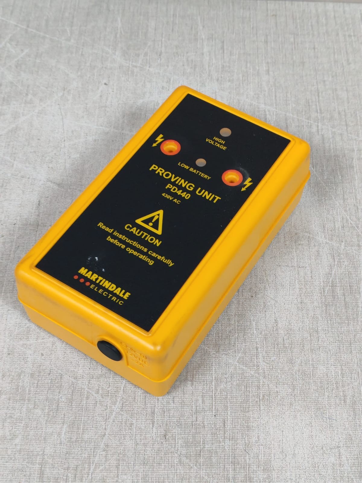 MARTINDALE ELECTRIC PD400 / 40702 MARTINDALE ELECTRIC PD400 PROVIDING UNIT & VOLTAGE INDICATOR 40702 7