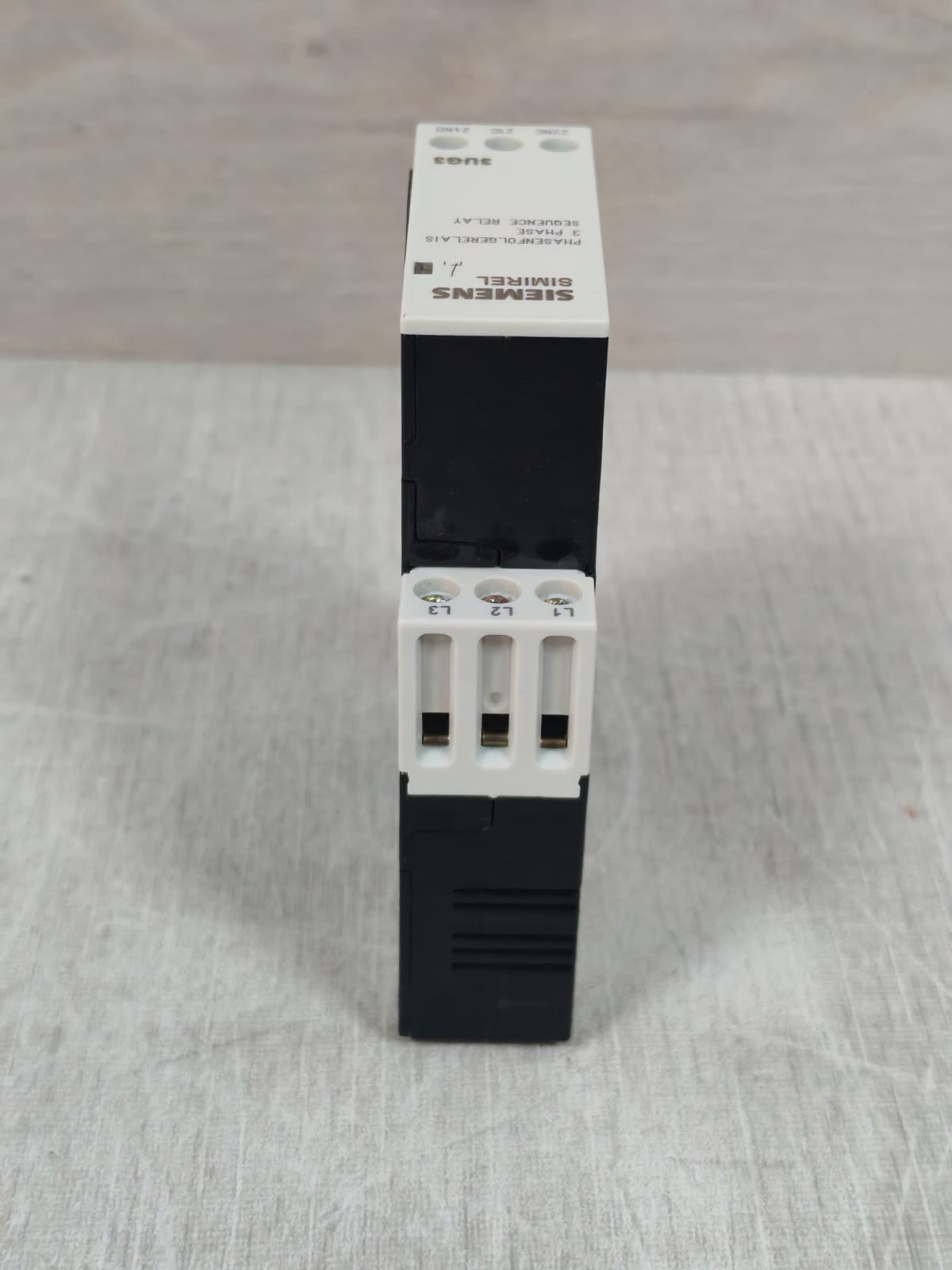 Siemens 3UG3 /3UG3513-1BP50 SIEMENS SIMIREL 3UG3 /3UG3513-1BP50 3 PHASE SEQUENCE RELAY 6