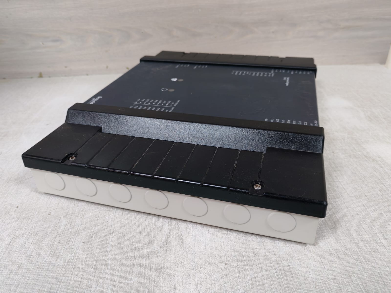 Schneider Electric DNN3 / S-DNN3 115 Schneider Electric Satchwell Sigma DNN3 / S-DNN3 115 / 230 VAC - 50/60 Hz 10