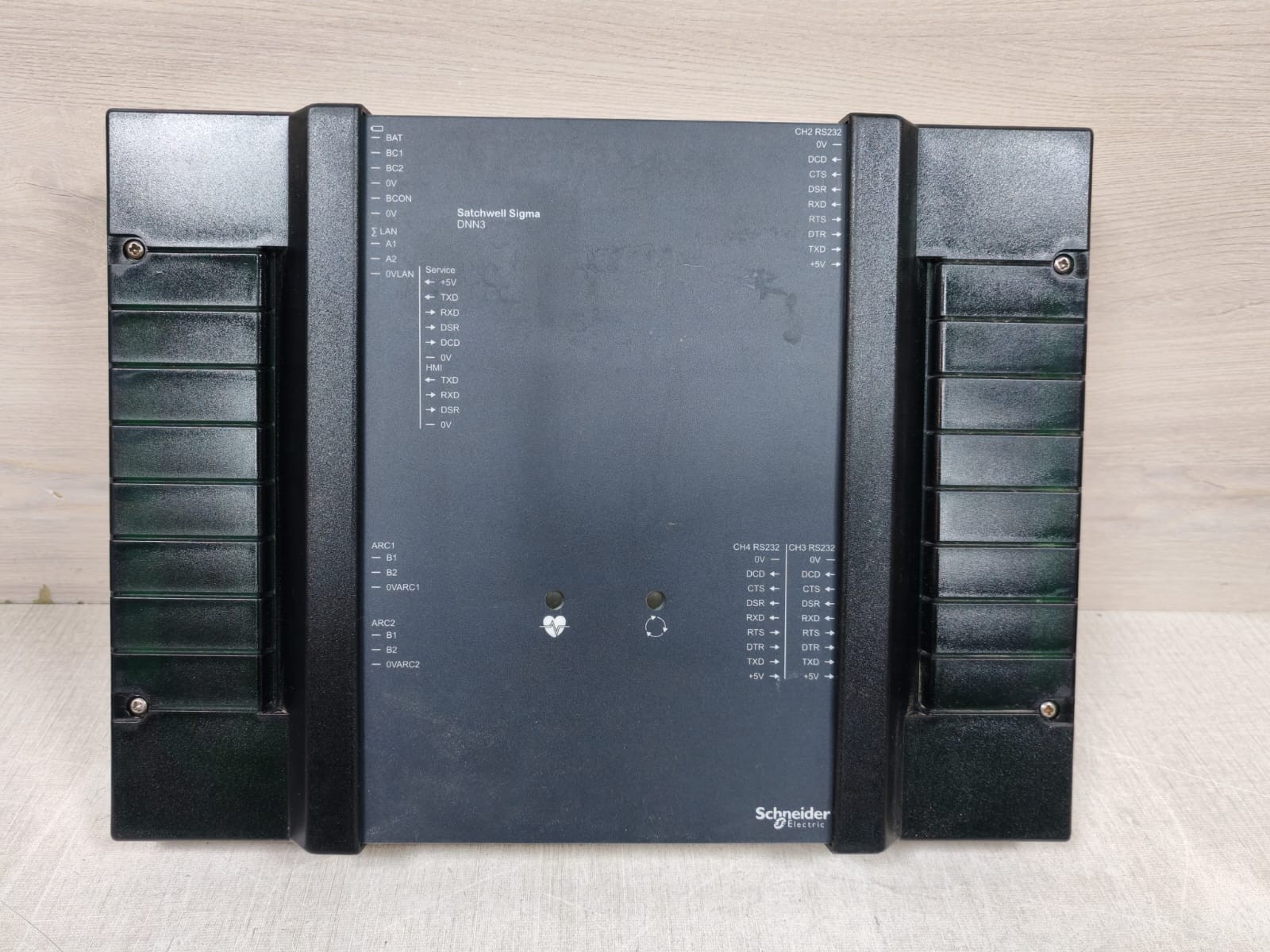 Schneider Electric Satchwell Sigma DNN3 / S-DNN3 115 / 230 VAC - 50/60 Hz