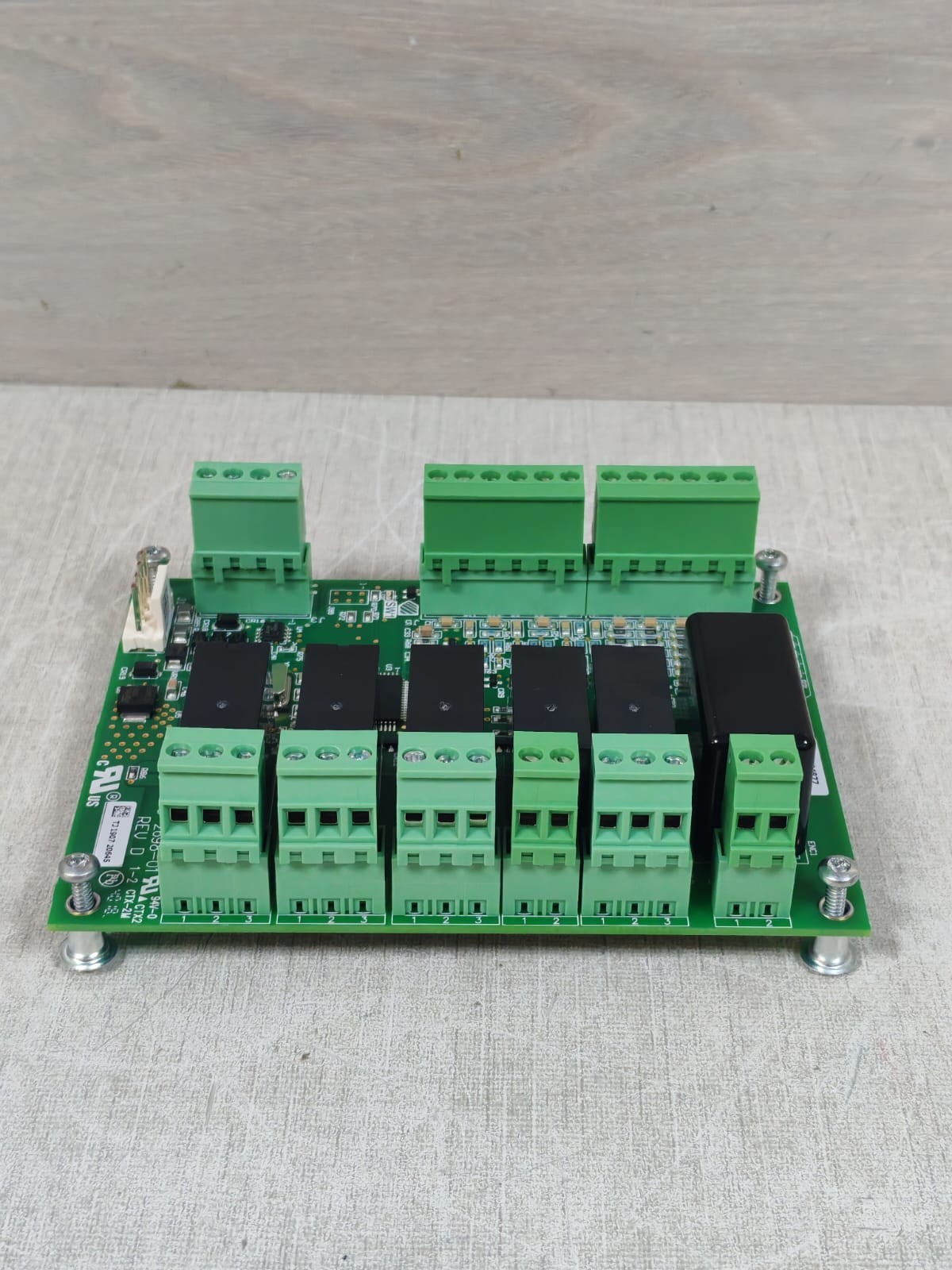 Trane 6400-2698-01 REV.D BRD04877KJ1907 REV.T TRANE 6400-2698-01 REV.D BRD04877KJ1907 REV.T CONTROL MODULE 6