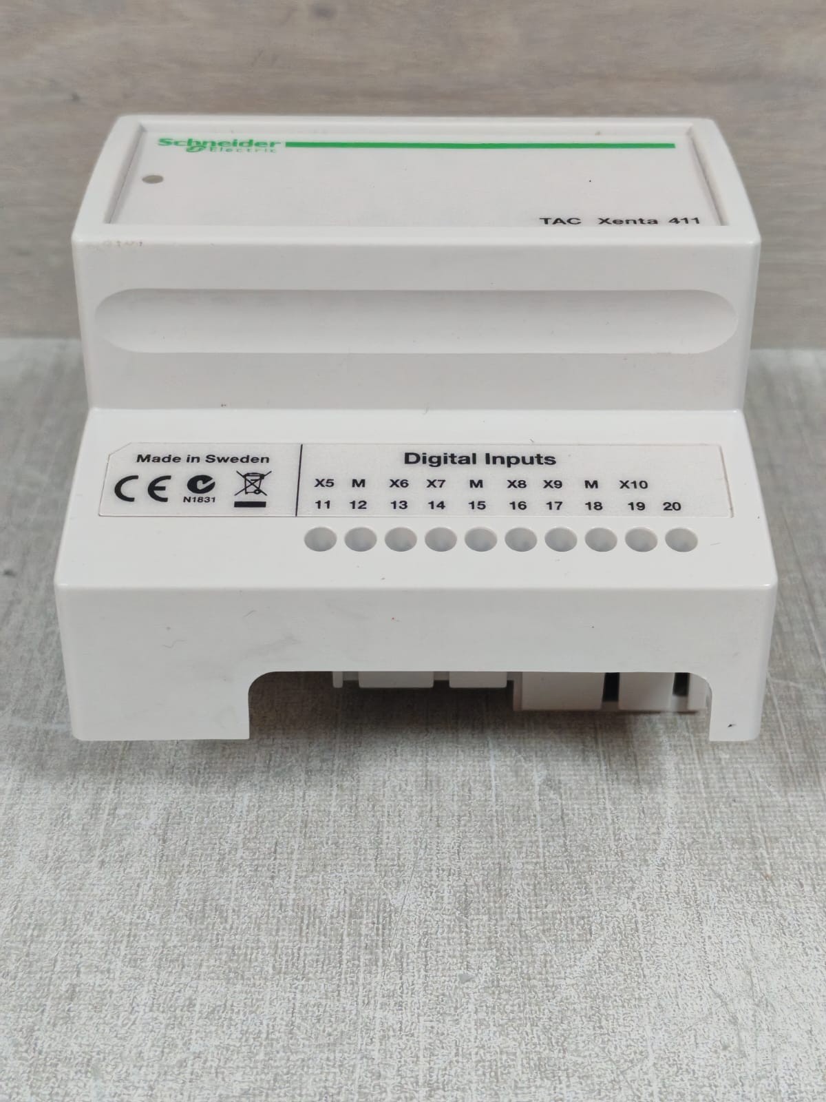 Schneider 0-073-0201-1 VER.1.05 SCHNEIDER TAC XENTA 411 0-073-0201-1 VER.1.05 DIGITAL INPUT MODULE 9