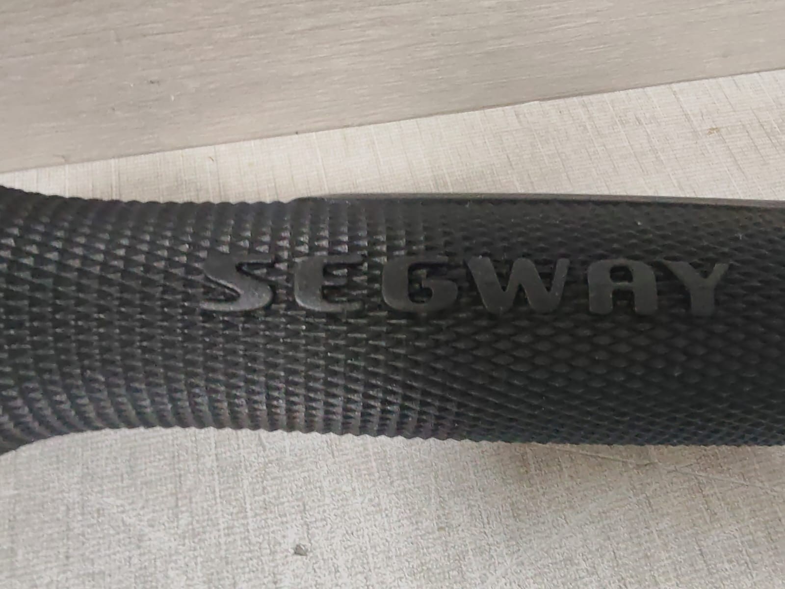 SEGWAY 20954-0001 SEGWAY HANDLEBAR CLAMP 20954-0001 Black 9