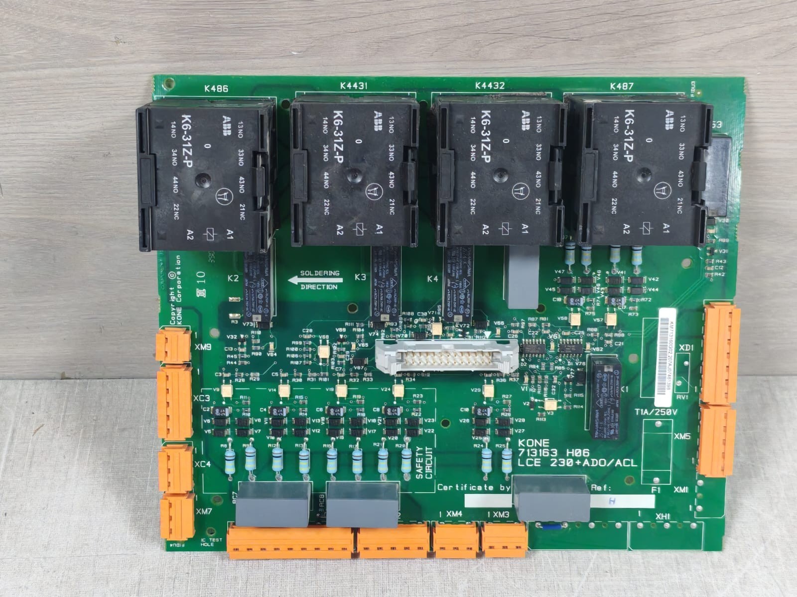 KONE 713163 H06 / KM713160G02 Safety Circuit Board