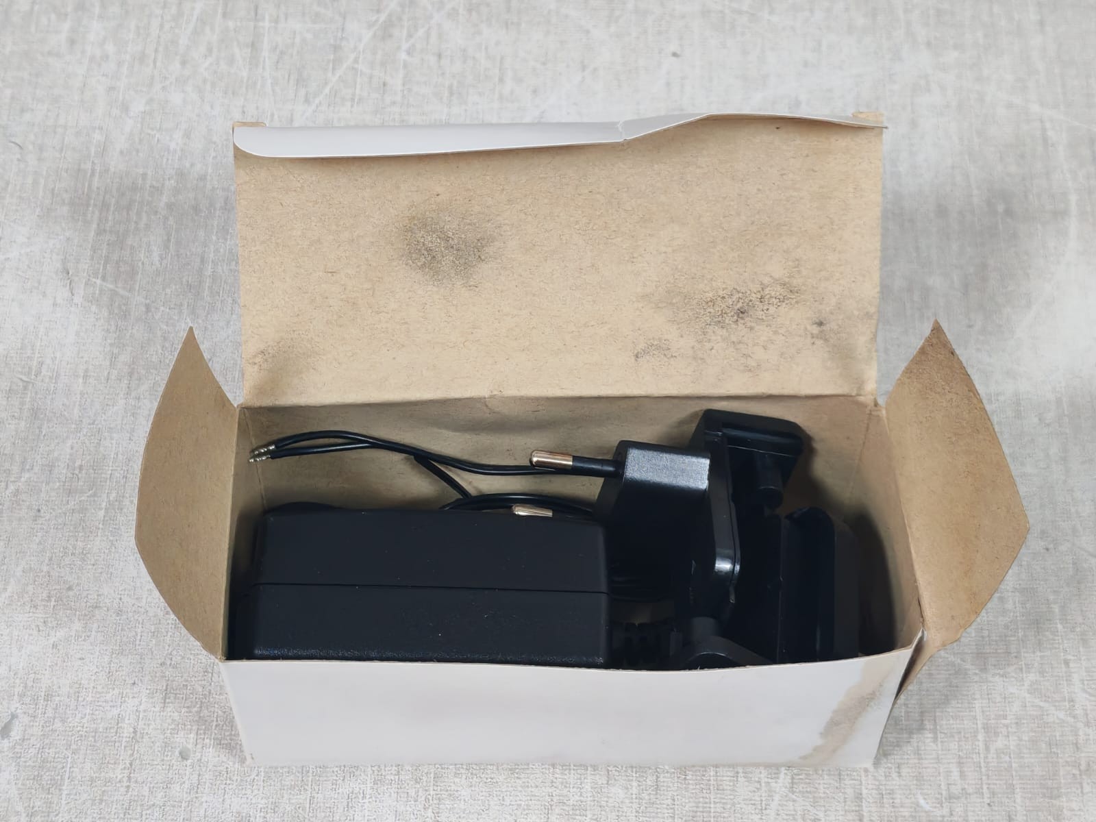 Comnet FVT412/FVT412M1 Comnet FVT412/FVT412M1 4-Channel Digital Video Transmitter 10