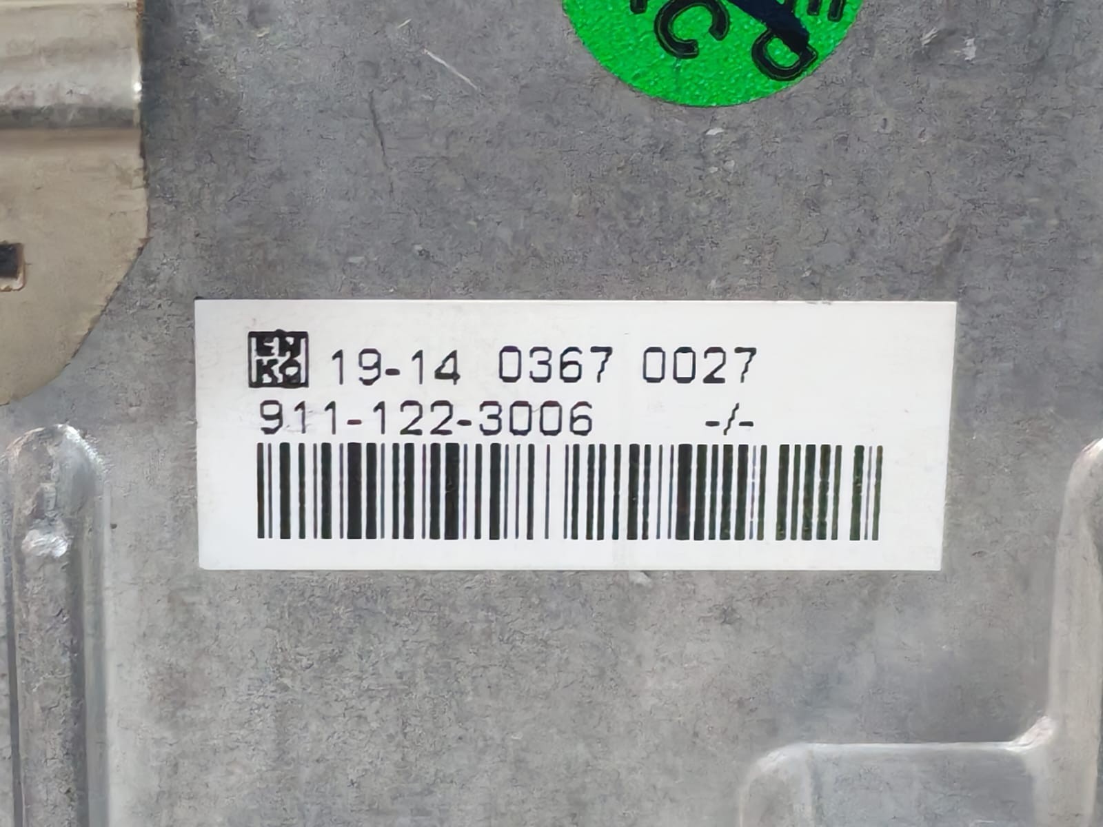 ENKO EBCH 1210 ENKO EBCH 1210 Battery Charger 1x230V AC/47..63Hz 8