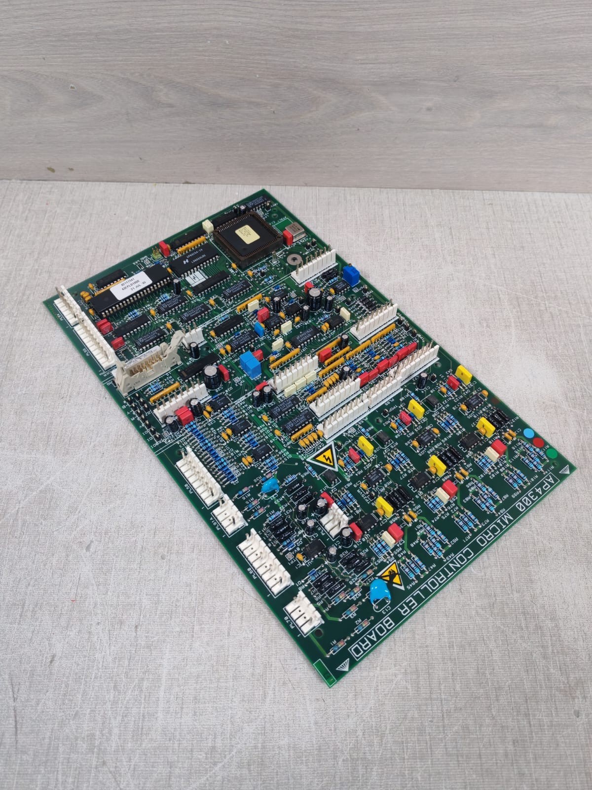 FISHER ROSEMOUNT 75377202 REV 2/110 FISHER ROSEMOUNT 75377202 REV 2/110 AP4300 MICRO CONTROLLER BOARD 2
