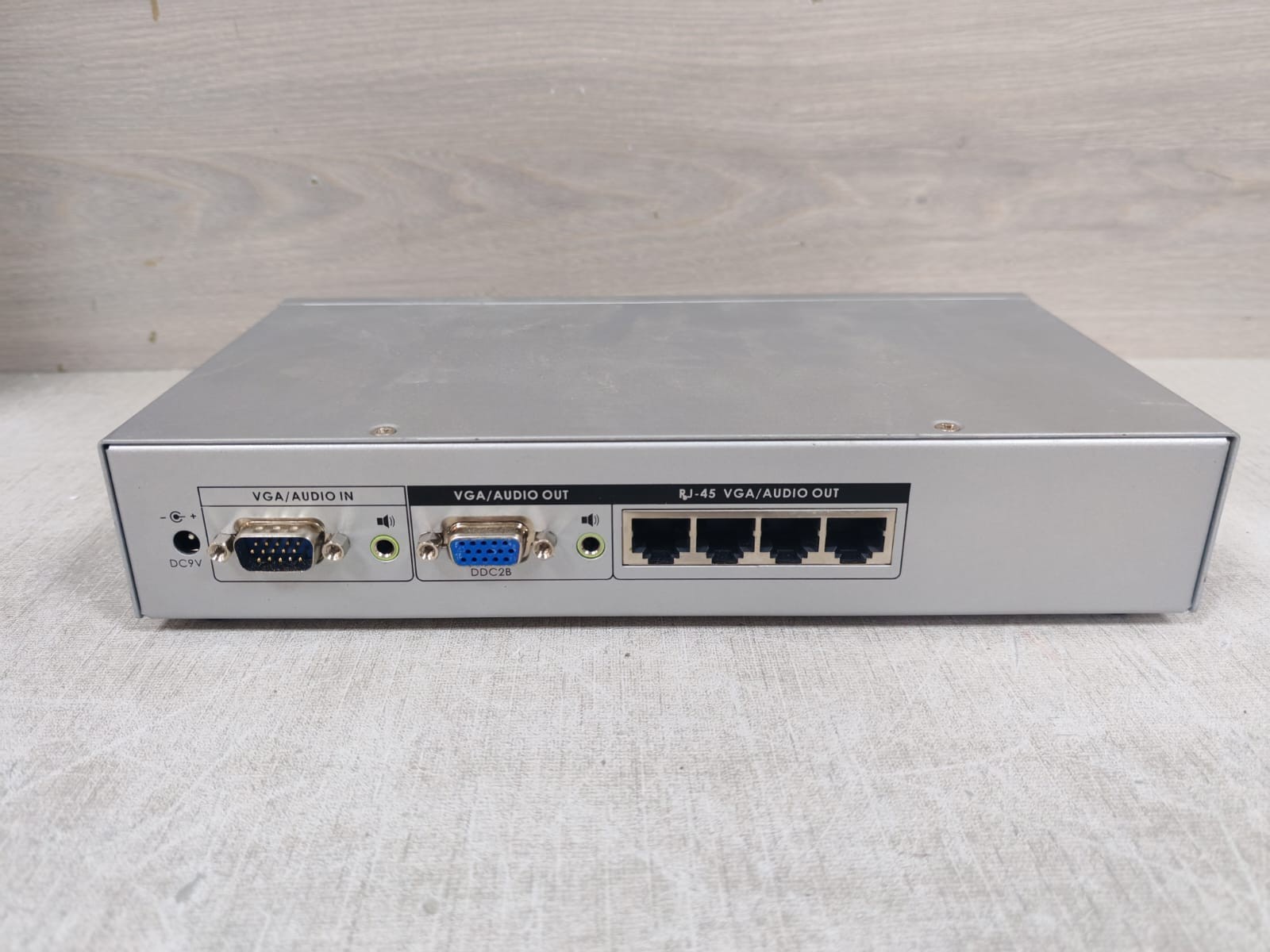 DATABAY AVE-304T DATABAY AVE-304T Transmitter 4 port CAT5 VGA Audio Extender 7