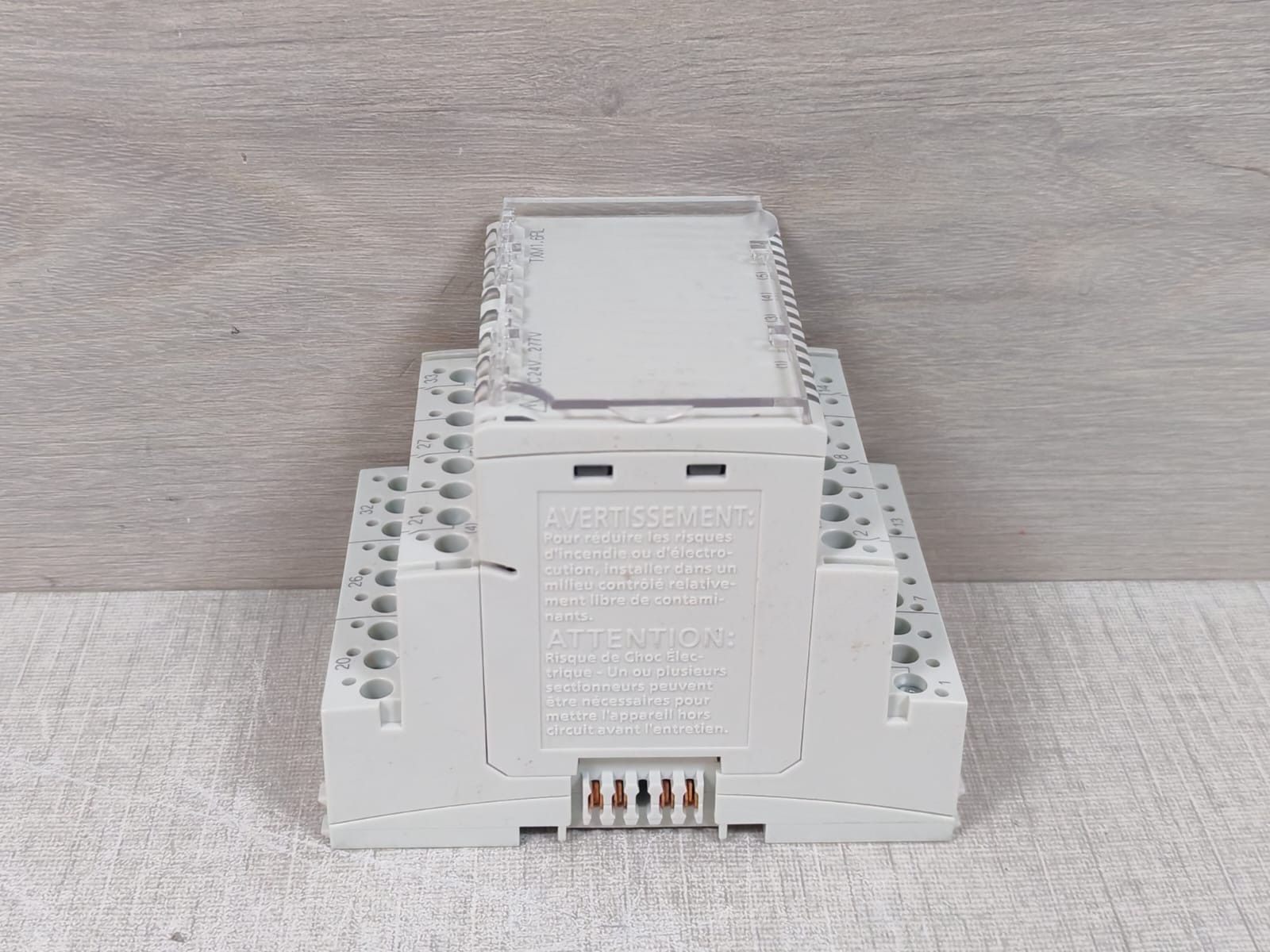 Siemens TXM1.6RL Siemens TXM1.6RL Relay Output Module 7