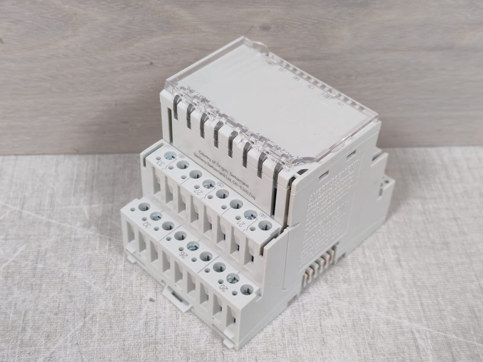 Siemens TXM1.6RL Siemens TXM1.6RL Relay Output Module 10