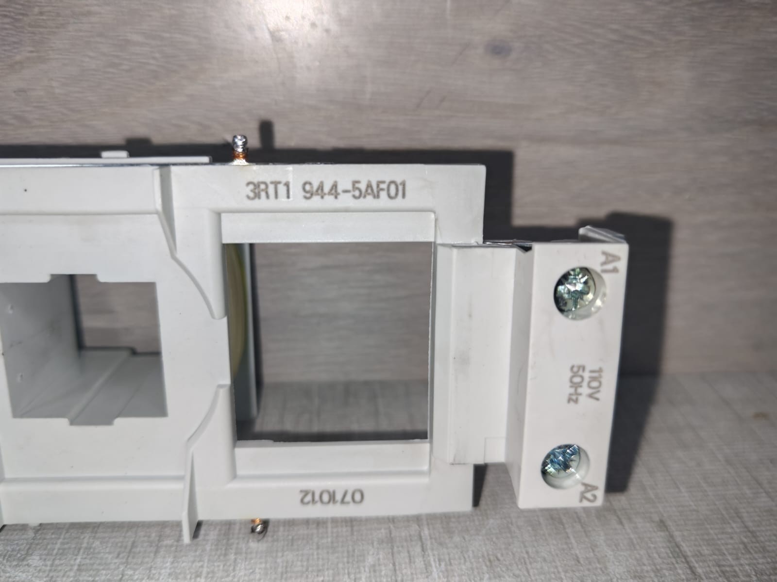 Siemens 3RT1944-5AF01 Siemens 3RT1944-5AF01 Coil For Contactor 5